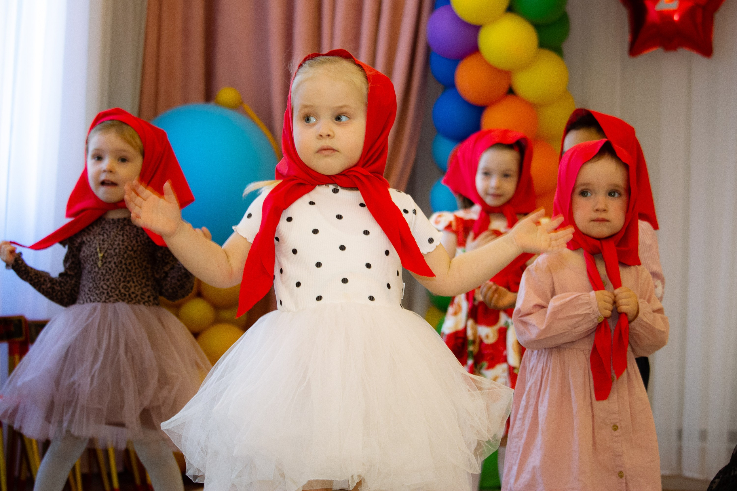 Утренник в яслях. Фотограф Великий Новгород Татьяна Чиглинцева