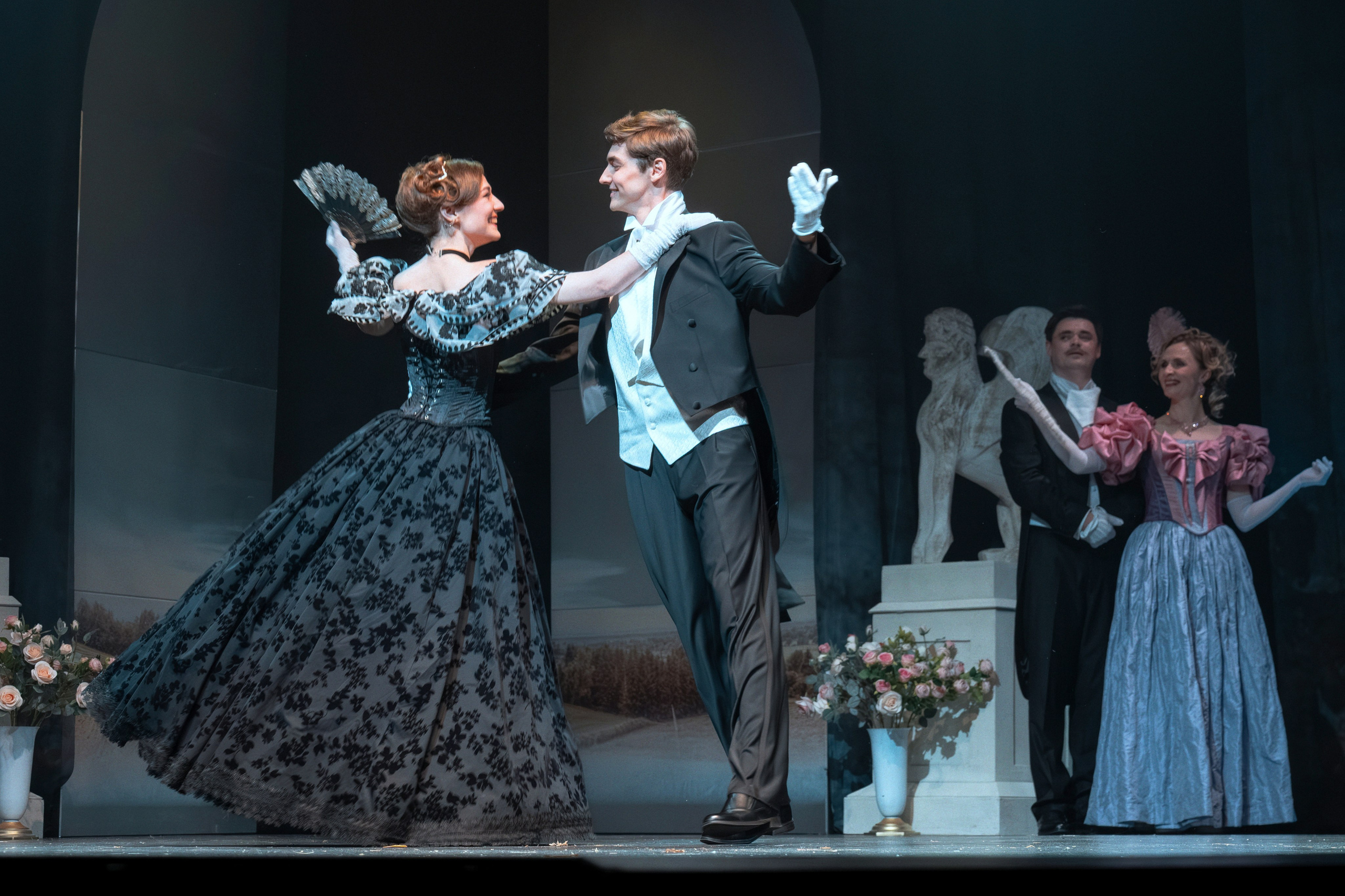 Театр Роста: Отцы и Дети. Сайт фотографа Сергея Абрамова