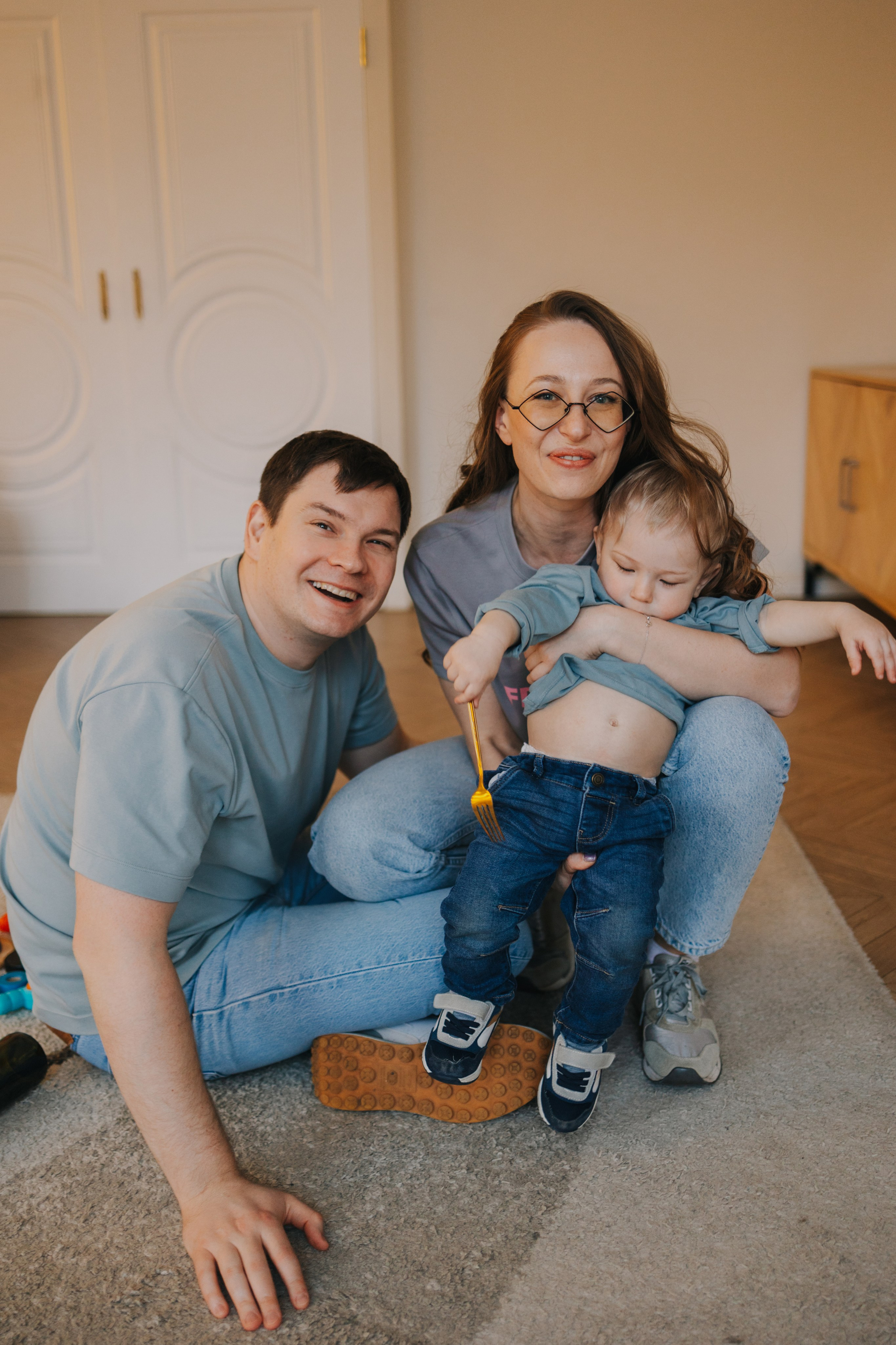 Большая семья. Домашняя фотосессия