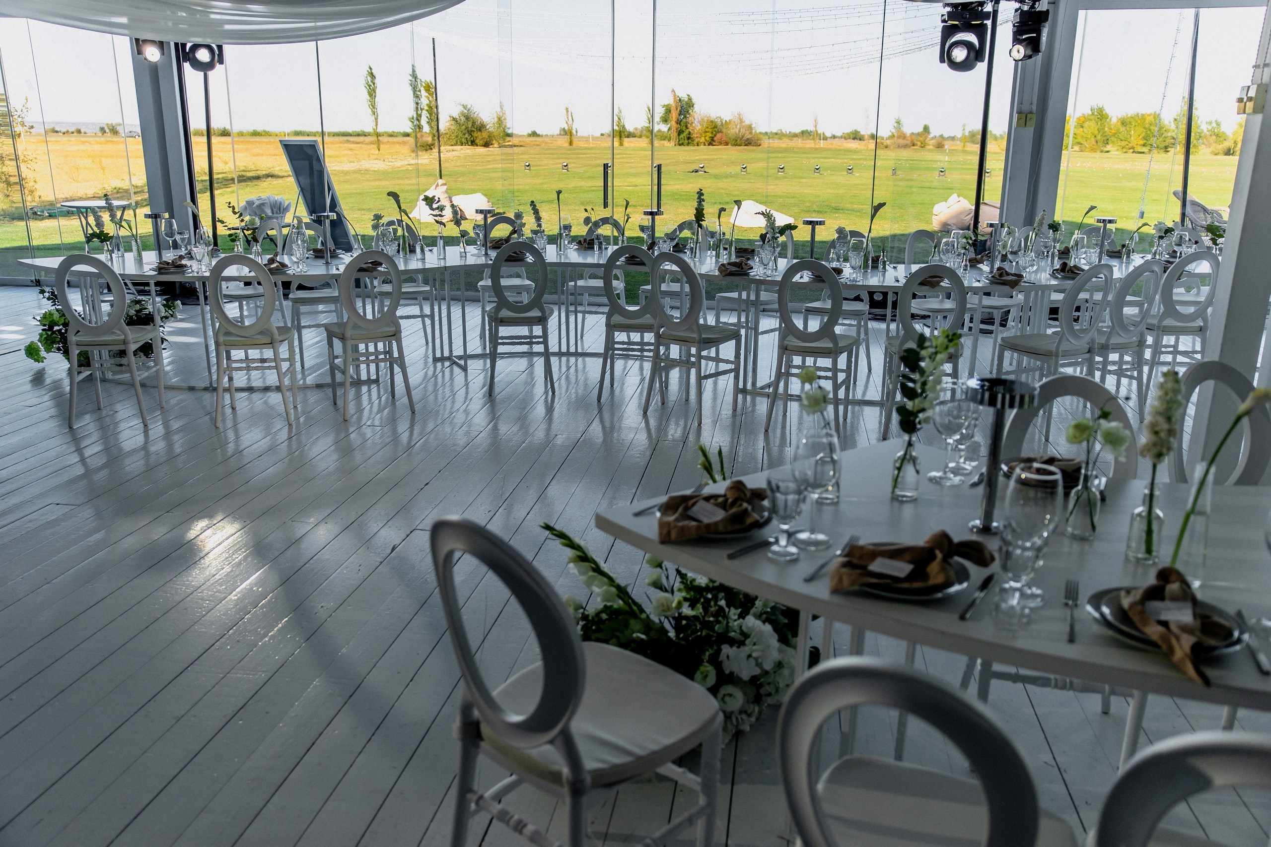 Свадьба в гольф-клубе Ростов. Студия событий ДЕЙЗИ. Организация мероприятий. Свадебное агентство в Ростове-на-Дону. Свадебный организатор. Организация свадьбы под ключ