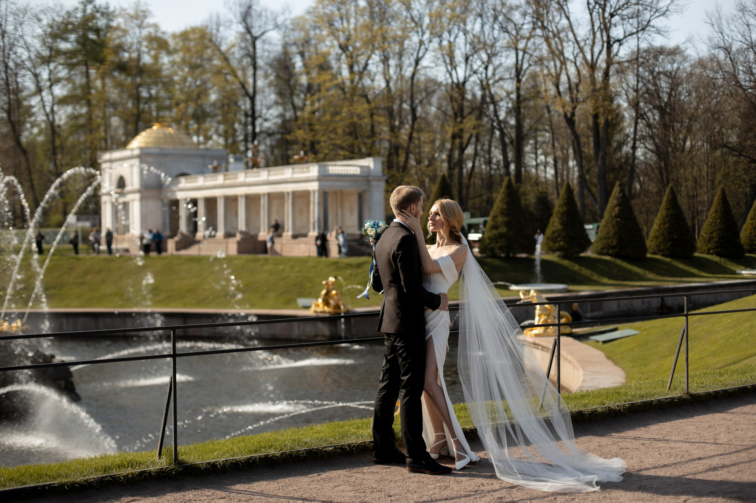 Петергоф / ЗАГС + прогулка. Свадебный и семейный фотограф в Москве Диана Левченко