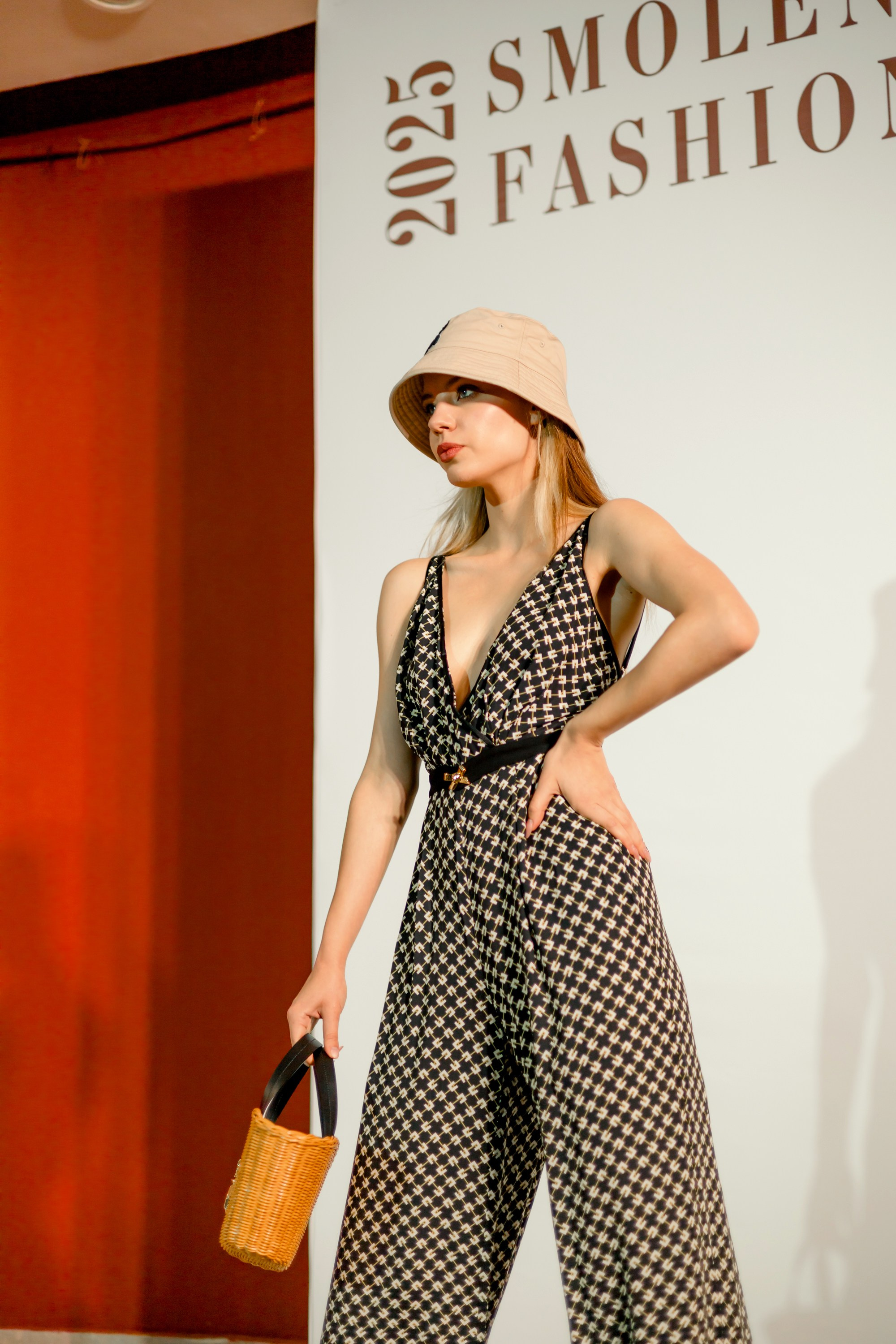 Smolensk Fashion Week 2025_ФИНАЛЬНЫЙ ПОКАЗ ДРАМТЕАТР. Главная