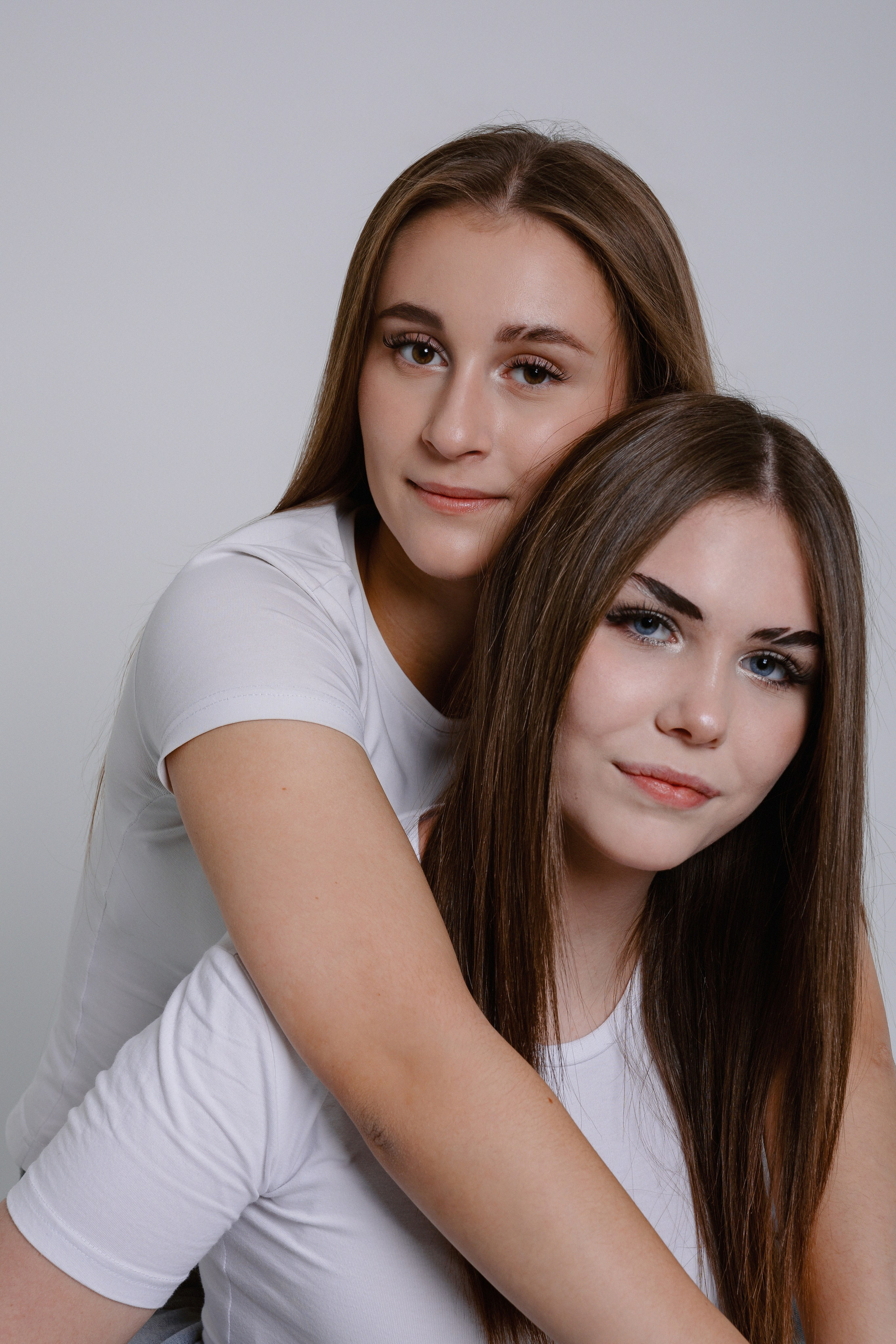 Молодые и дерзкие. Главная