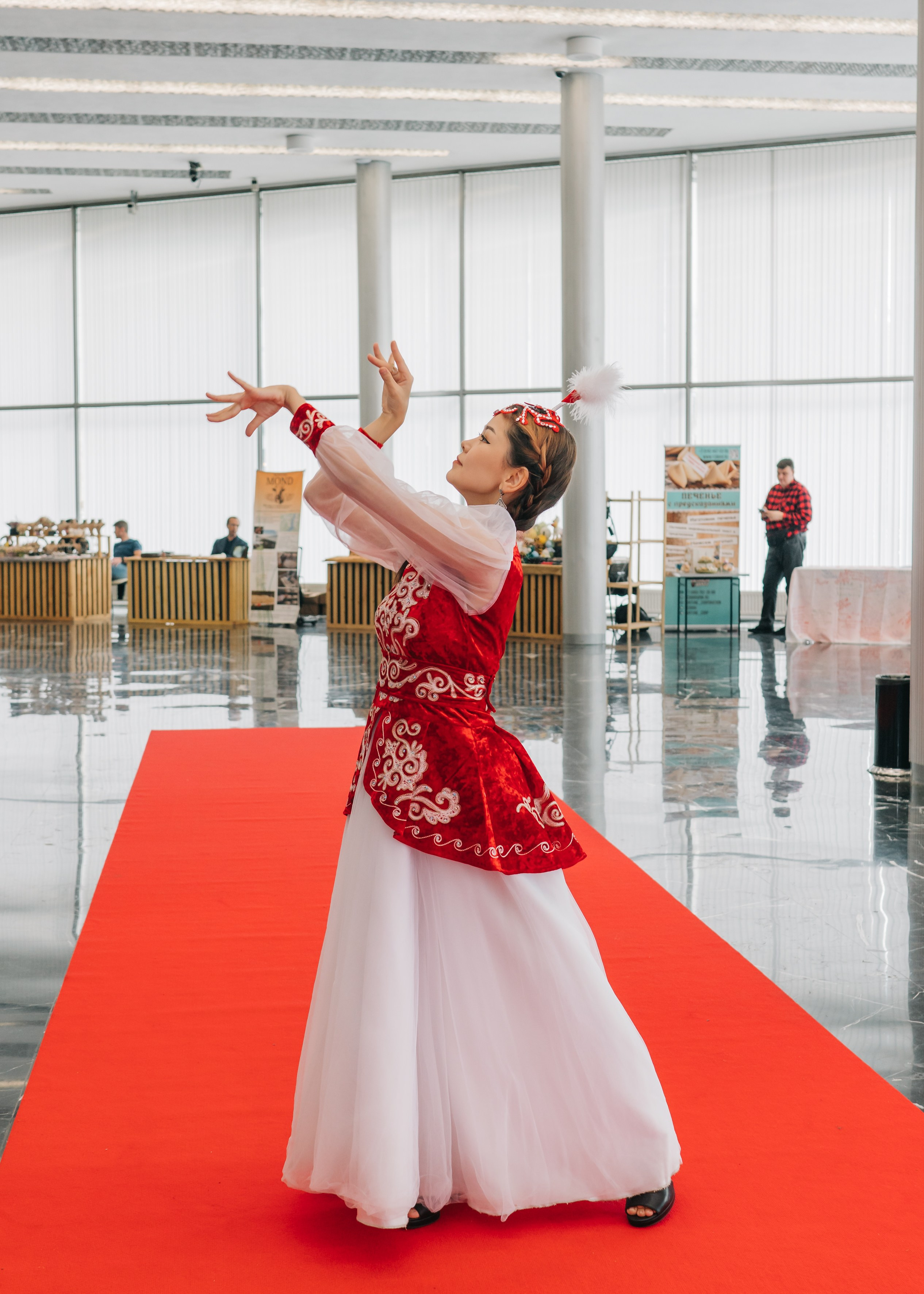Международный проект «Наш Мир». Женский фотограф в Москве Анастасия Сидорова