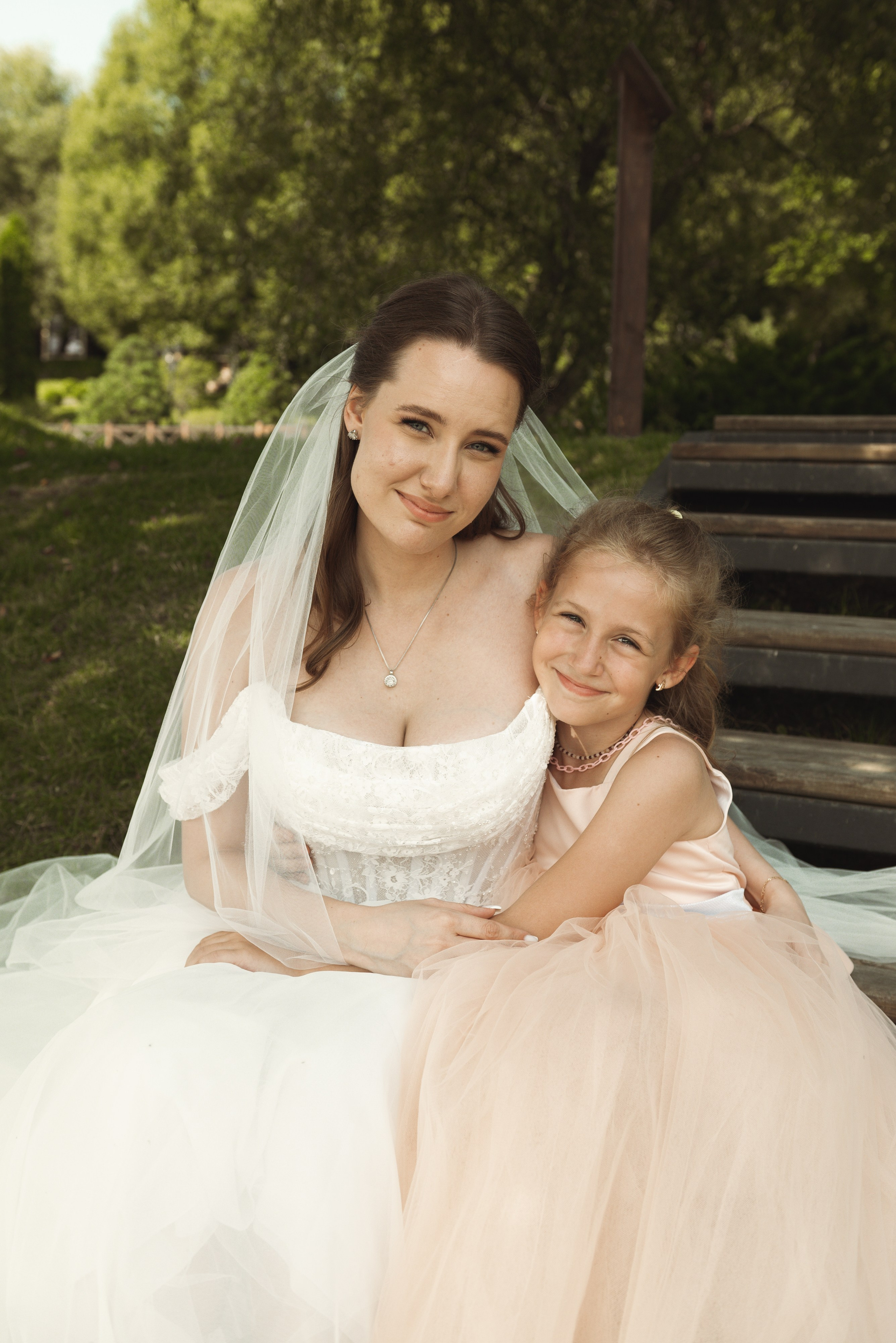 Свадьба в ЗаВидное. Фотограф Москва Настя Профотовна. Репортажные, свадебные и контент фотосессии