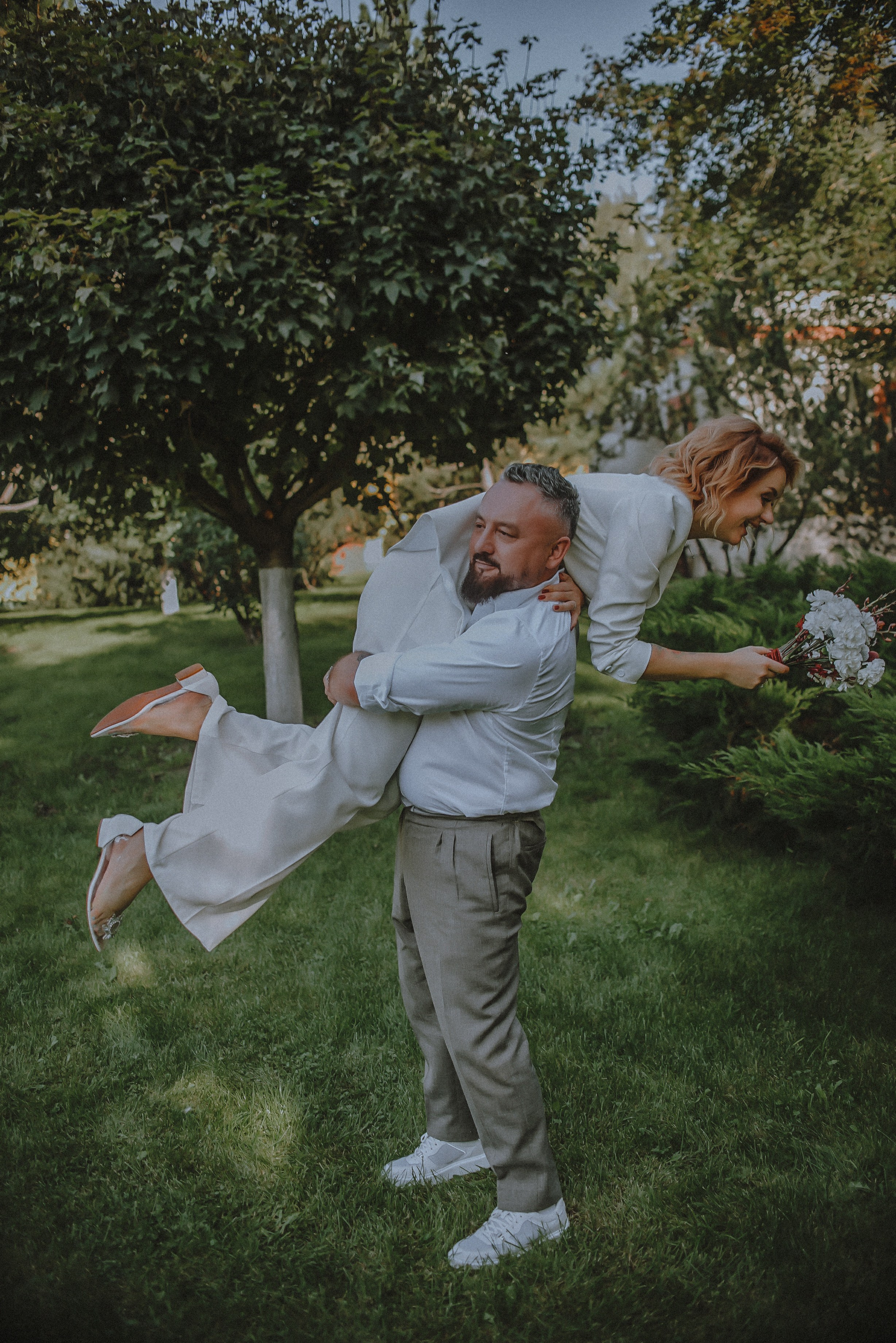 Love.exe: Запущен успешно. Свадебный и семейный фотограф в Москве Сажина Кристина КиМ. Свадебный оператор в Москве Сажин Максим