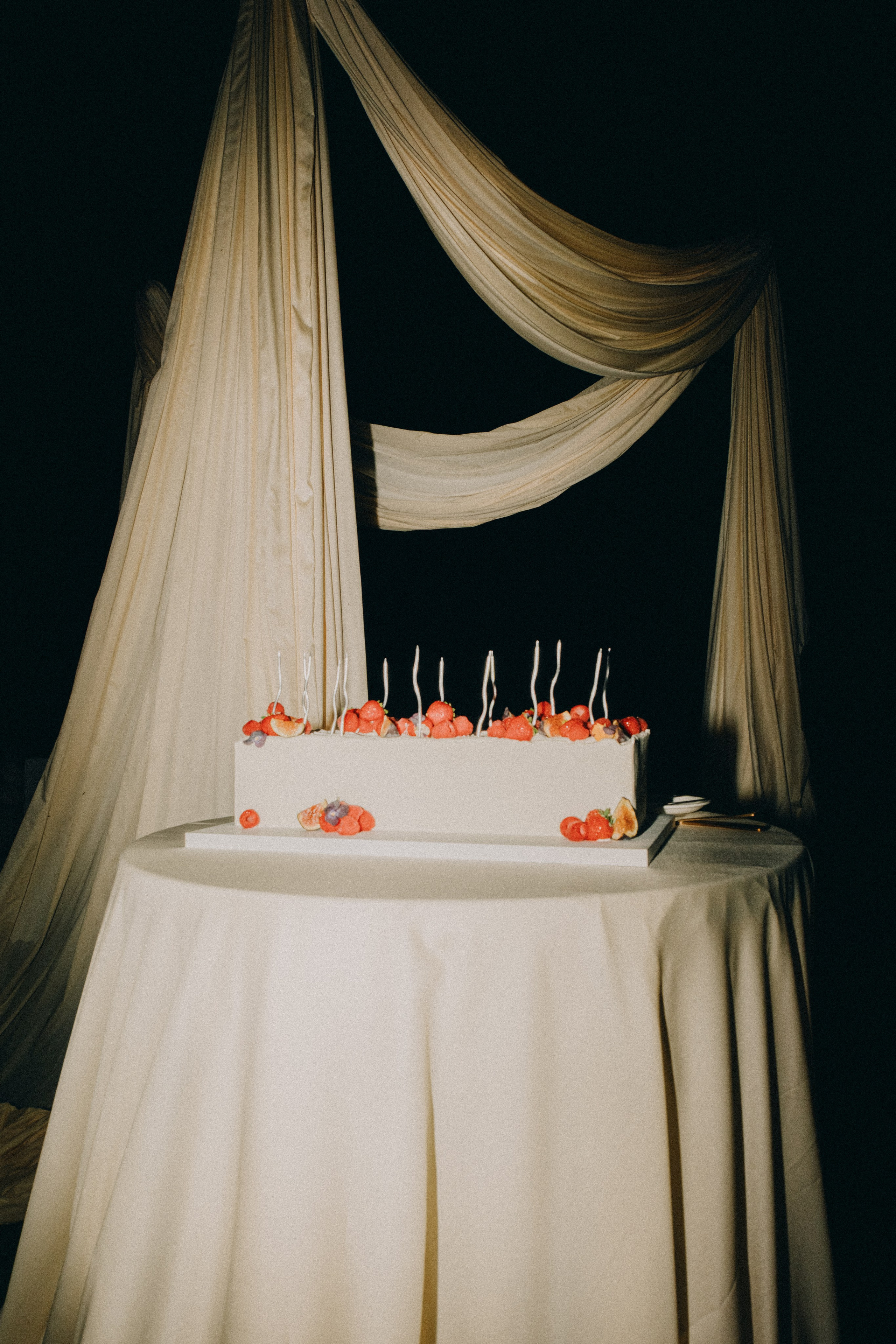 Молодые счастливые. Обо мне