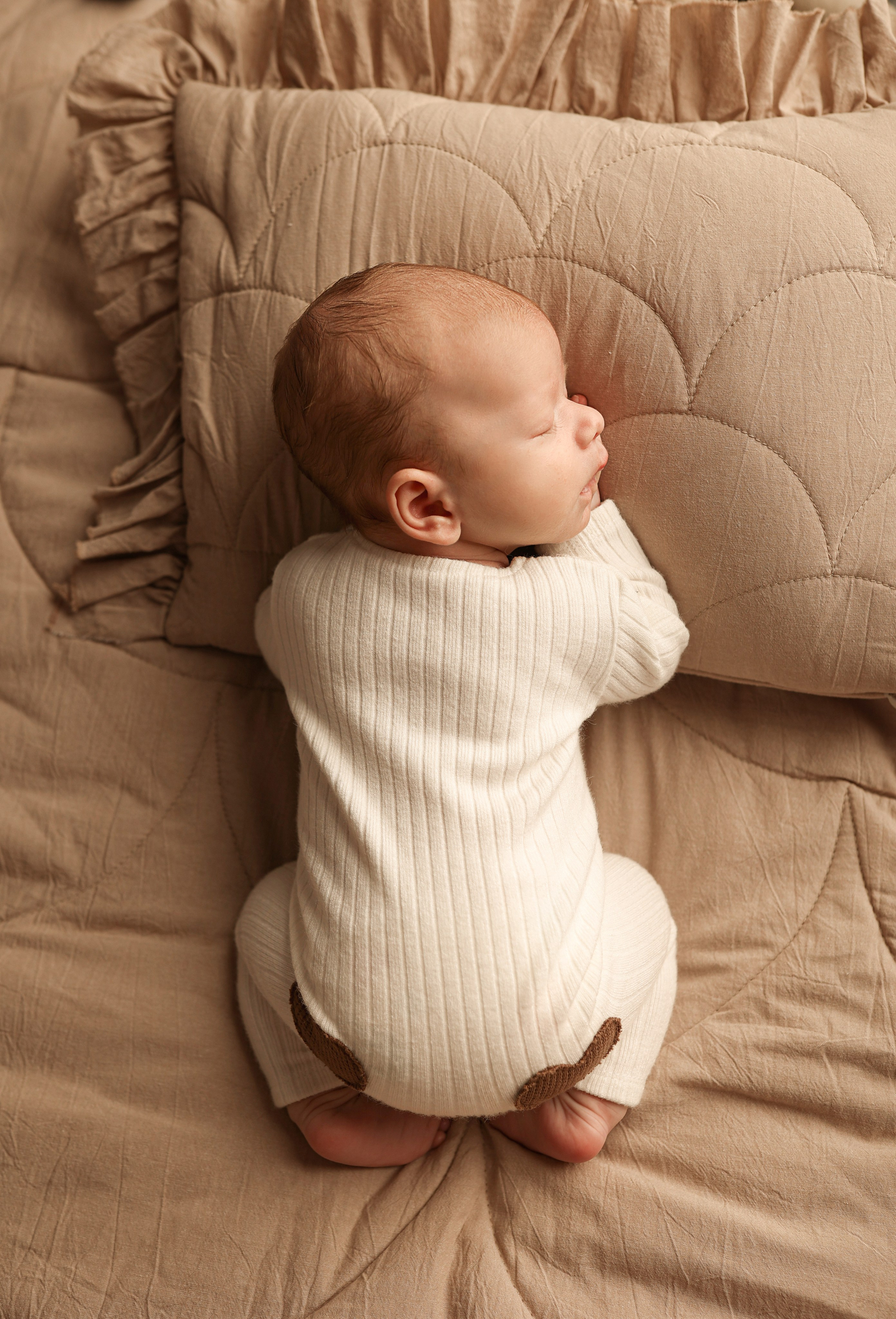 Артем. Лилия Алтухова — фотограф новорожденных в Москве и области