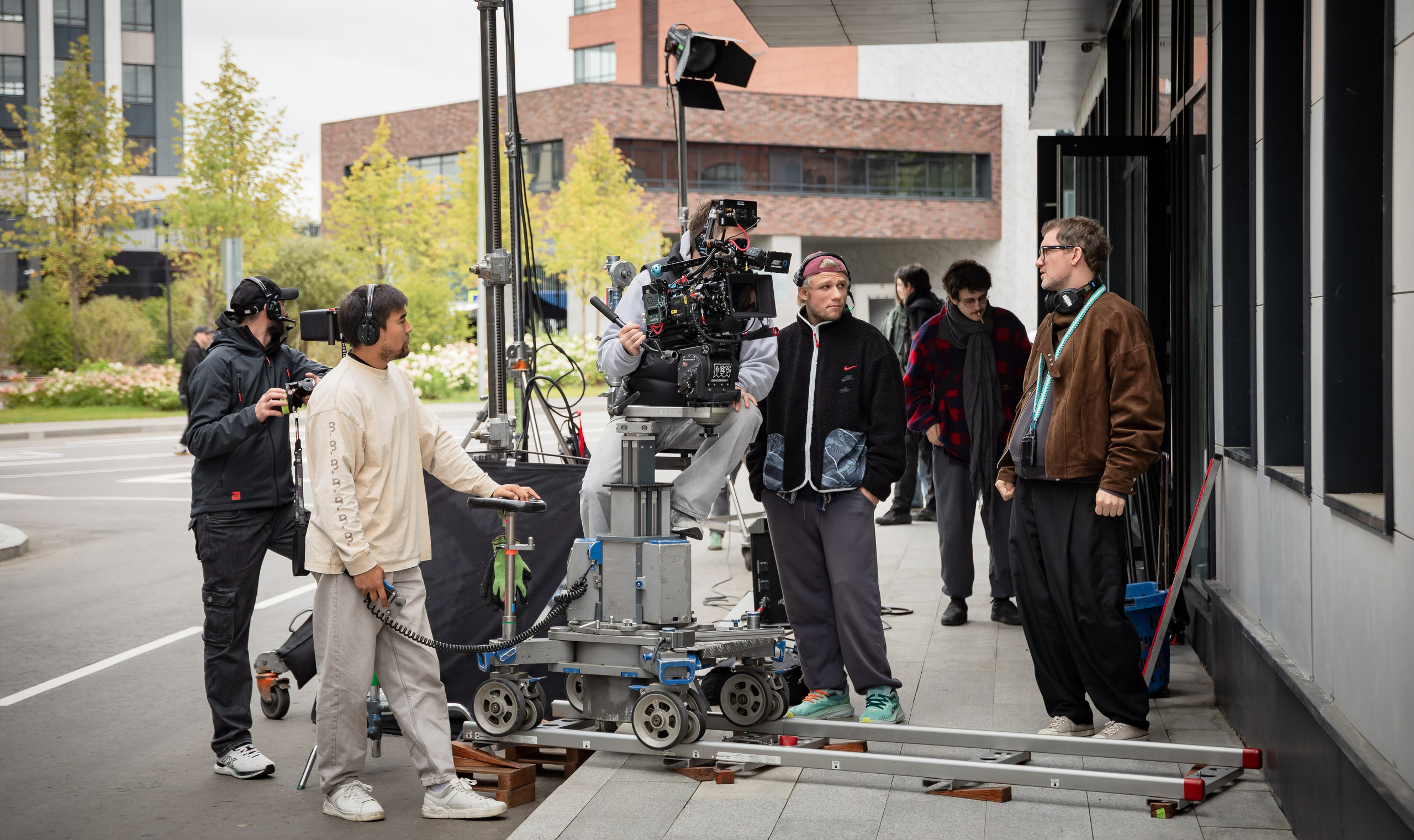 CINEMA. NE Cinema — backstage and reportage photography in cinema, music, Automotive and sport