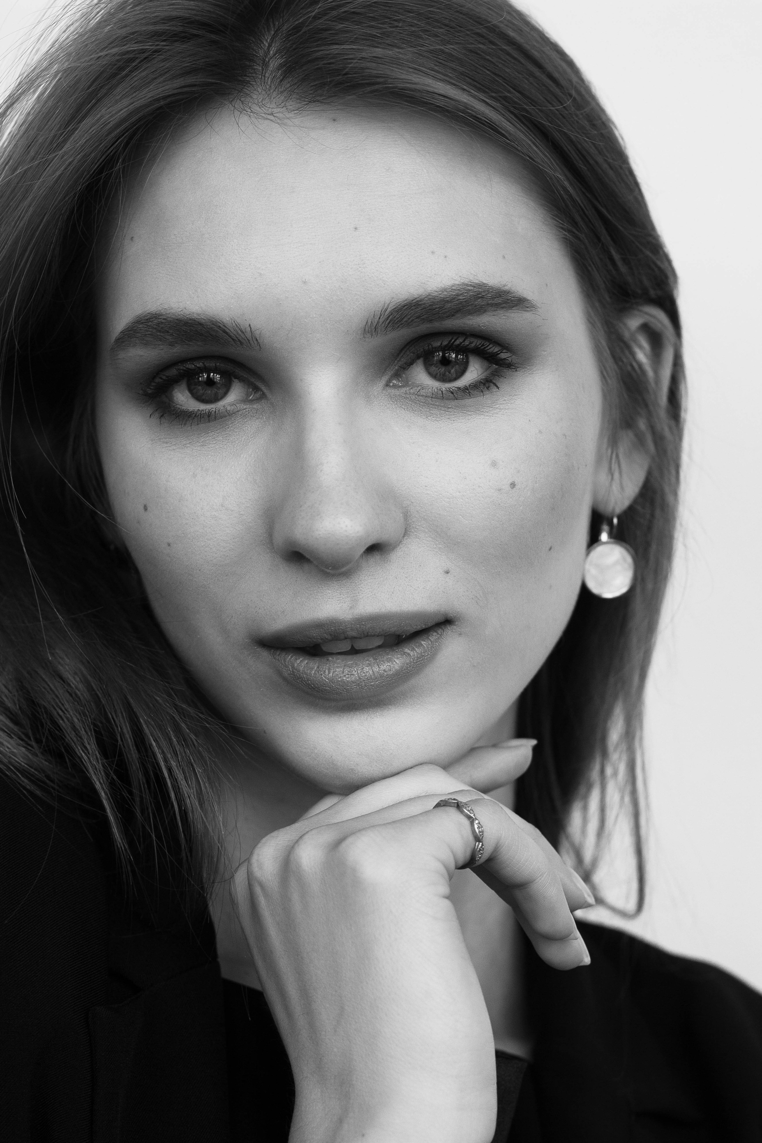 Julia. Modeling agency TM MODELS