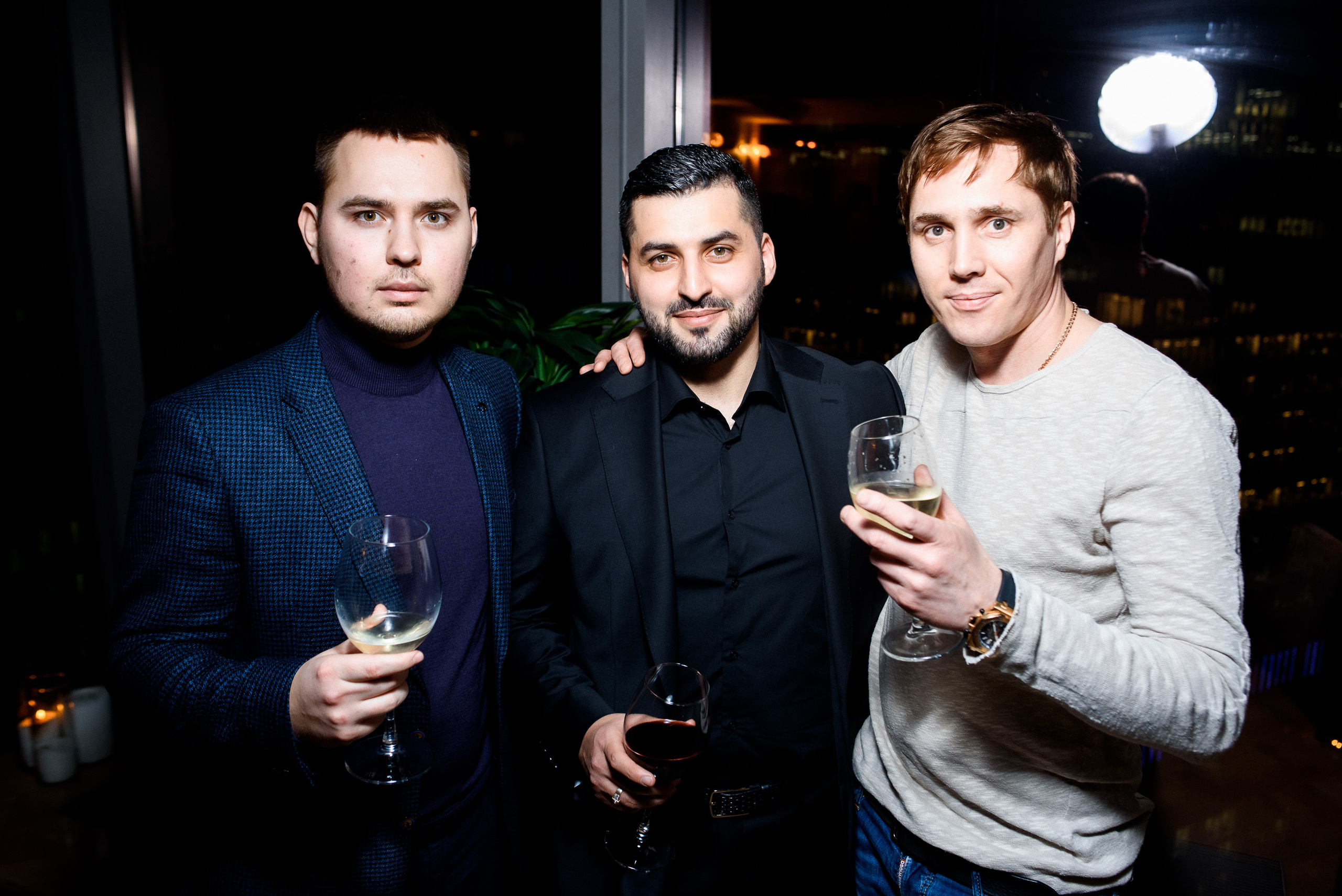 Фотосъёмка юбилея | Репортажный фотограф для частных мероприятий. Артём Савиных — профессиональный фотограф в Москве | Репортажи, свадьбы, портреты