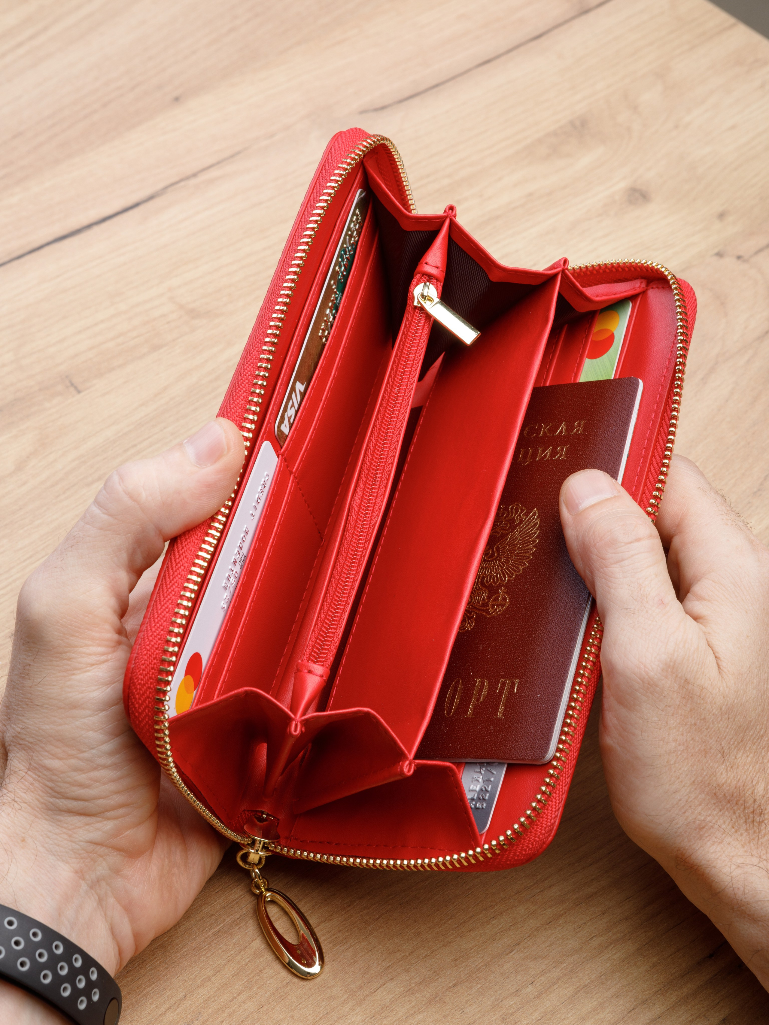 Бижутерия сувениры подарки. Предметный фотограф Александр Трузян