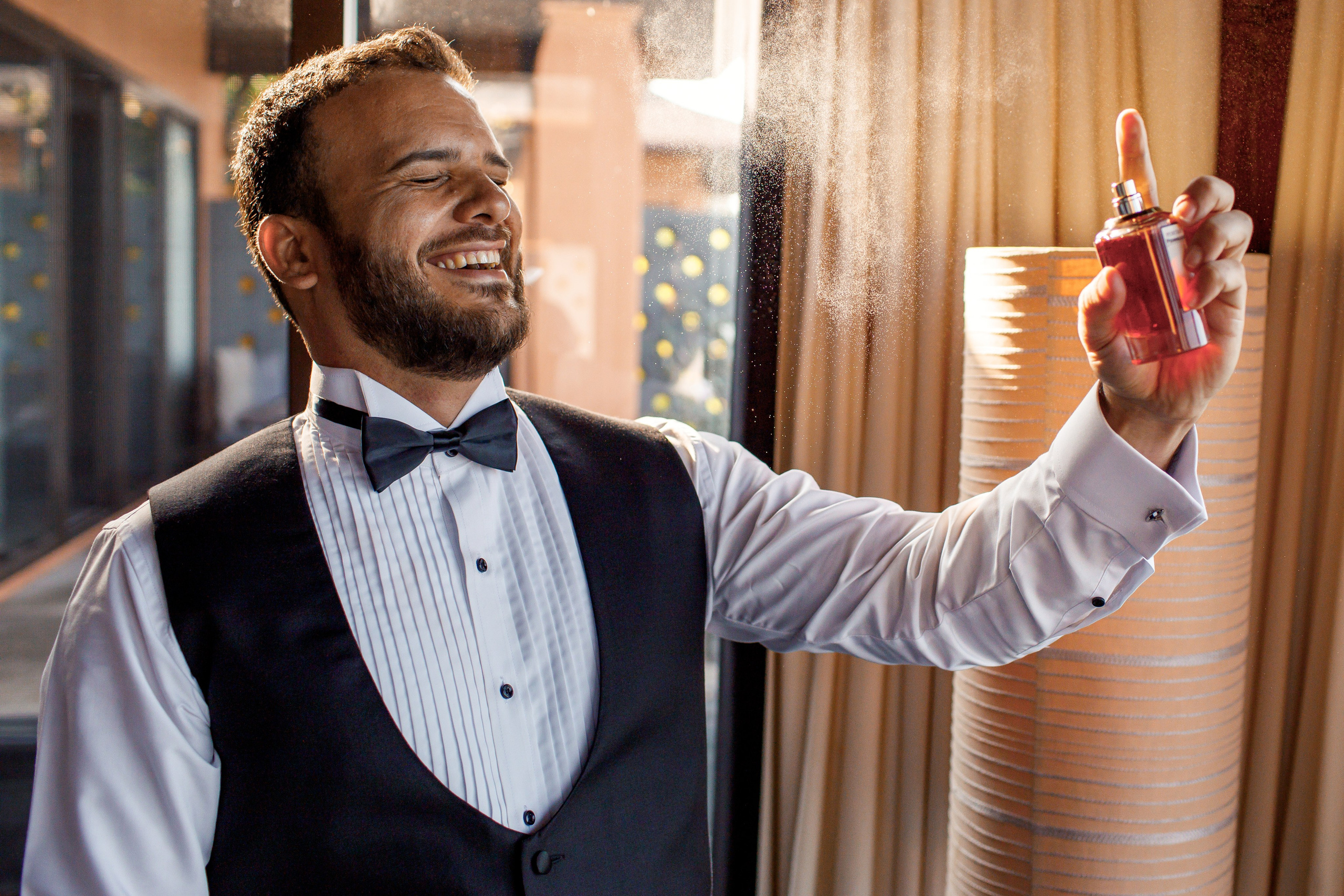 Свадьба с гостями на Пхукете. Фотограф на Пхукете в Таиланде