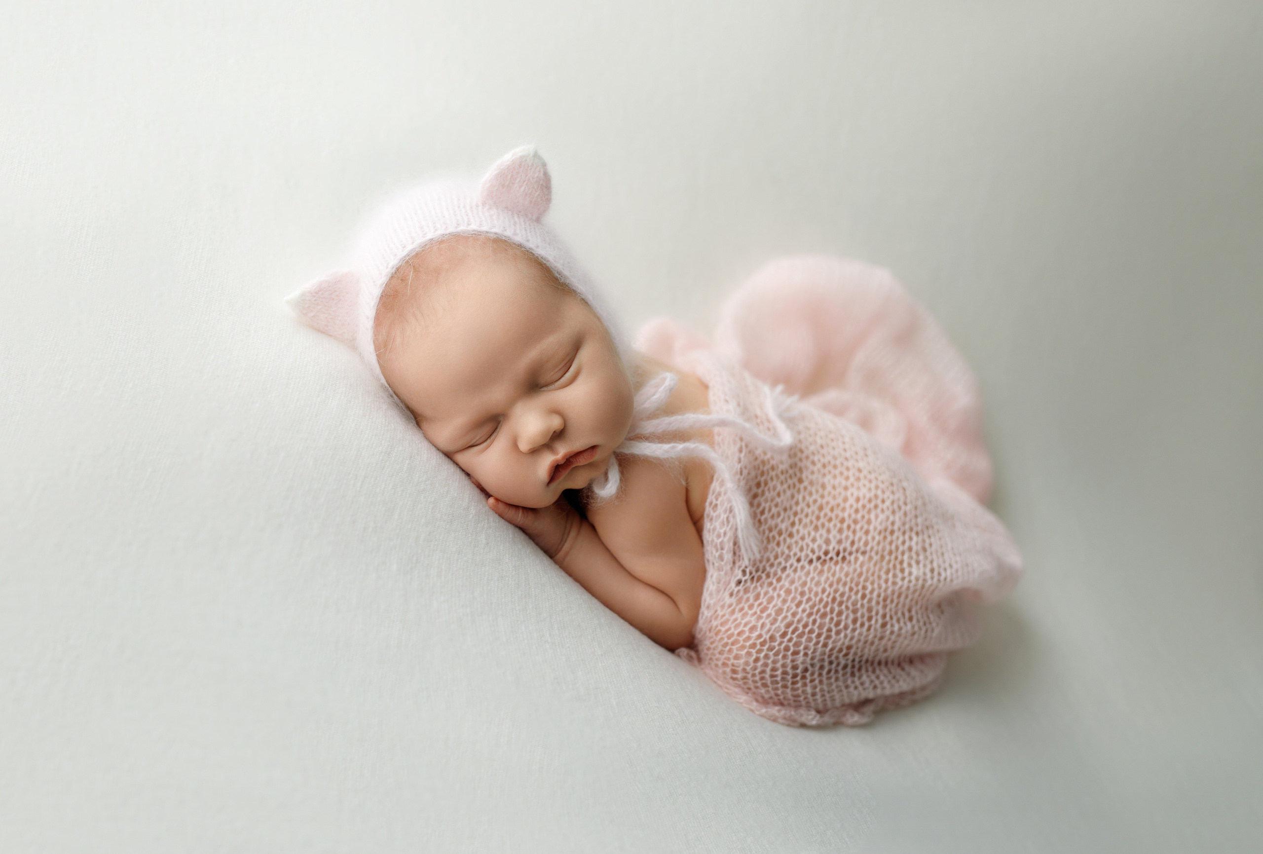 Фотосессия малыша Екатеринбург. Фотосессия новорождённого Екатеринбург. Фотограф newborn Екатеринбург. Фотограф новорожденных Екатеринбург. Фотограф Екатеринбург. Фотосессия Екатеринбург. Фотосессия под ключ Екатеринбург 