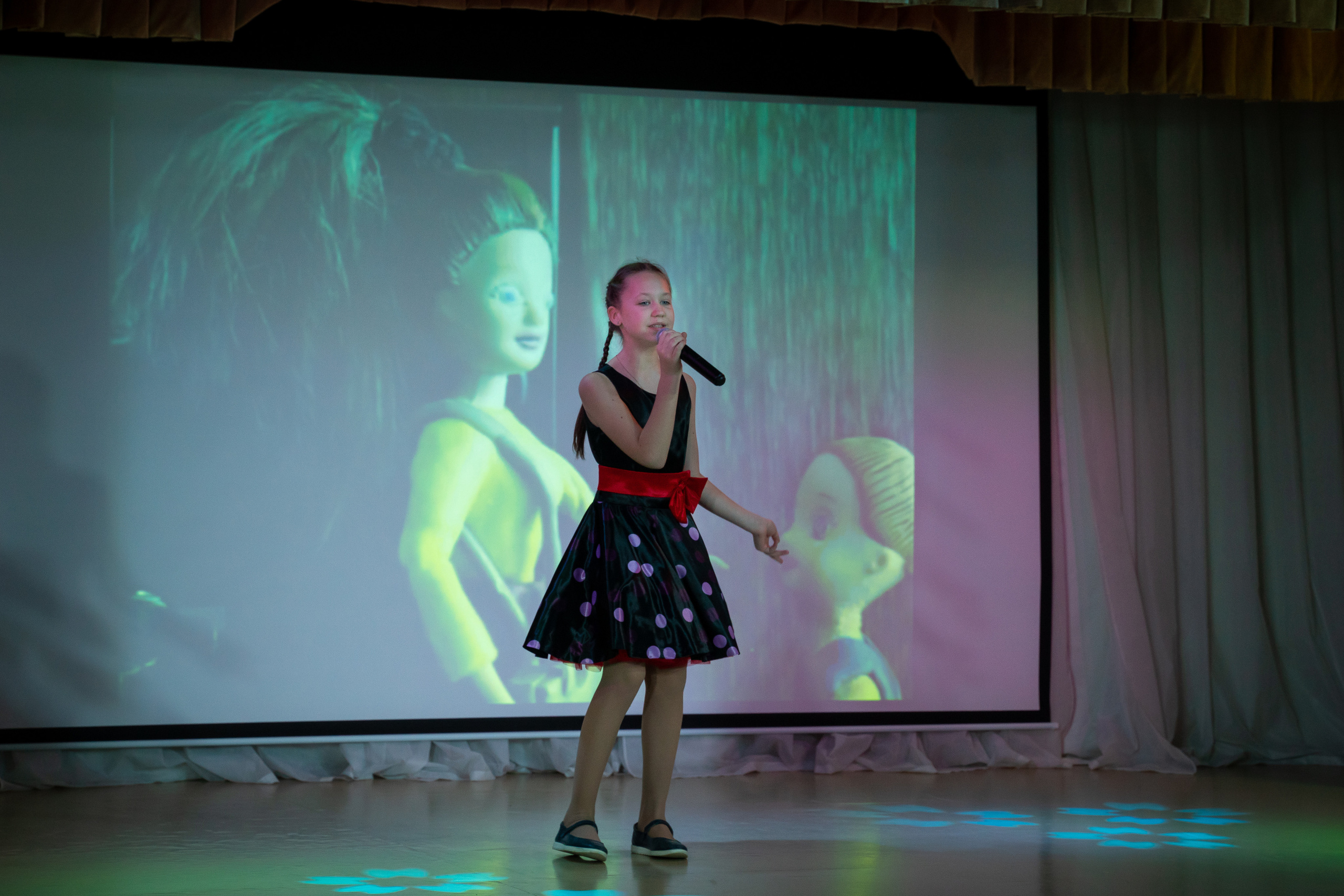 День матери. Виноградный. Жизнь курорта Кабардинка в фотографиях