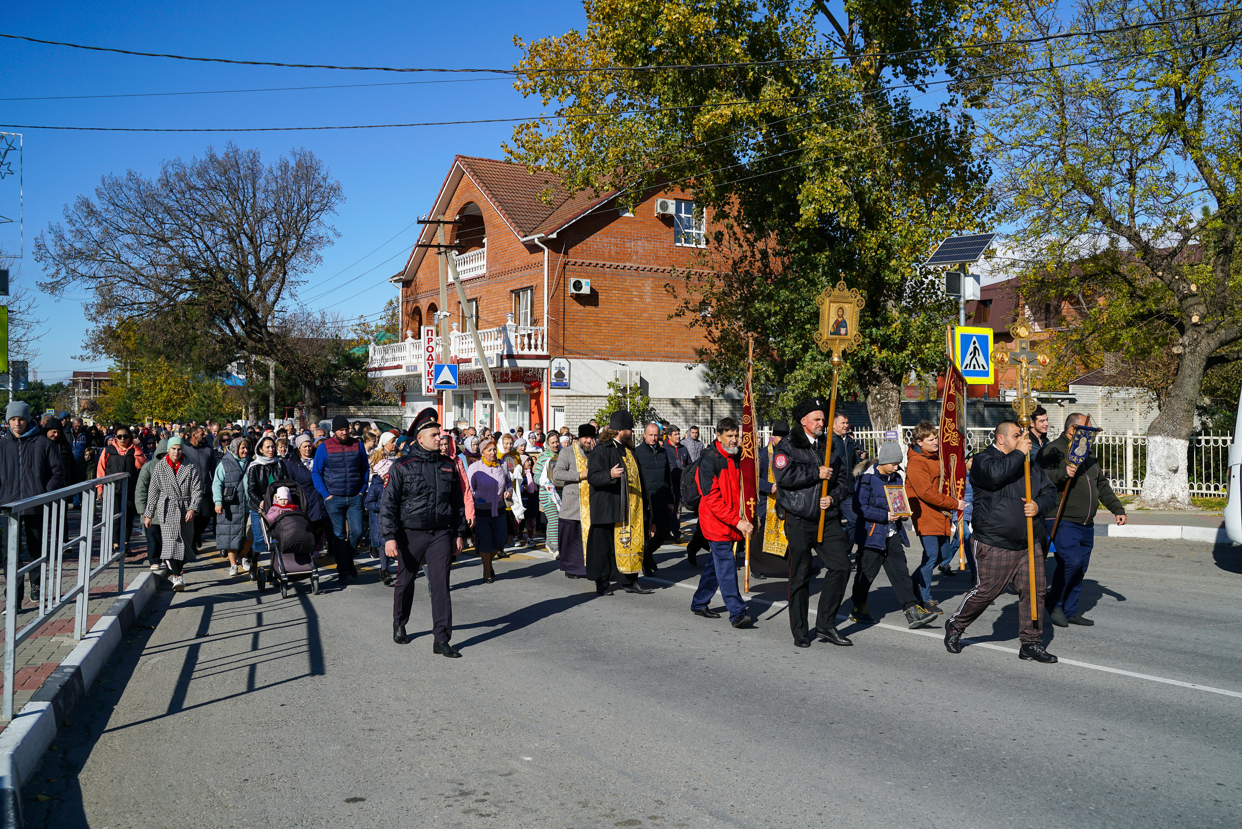 Крестный ход. Жизнь курорта Кабардинка в фотографиях