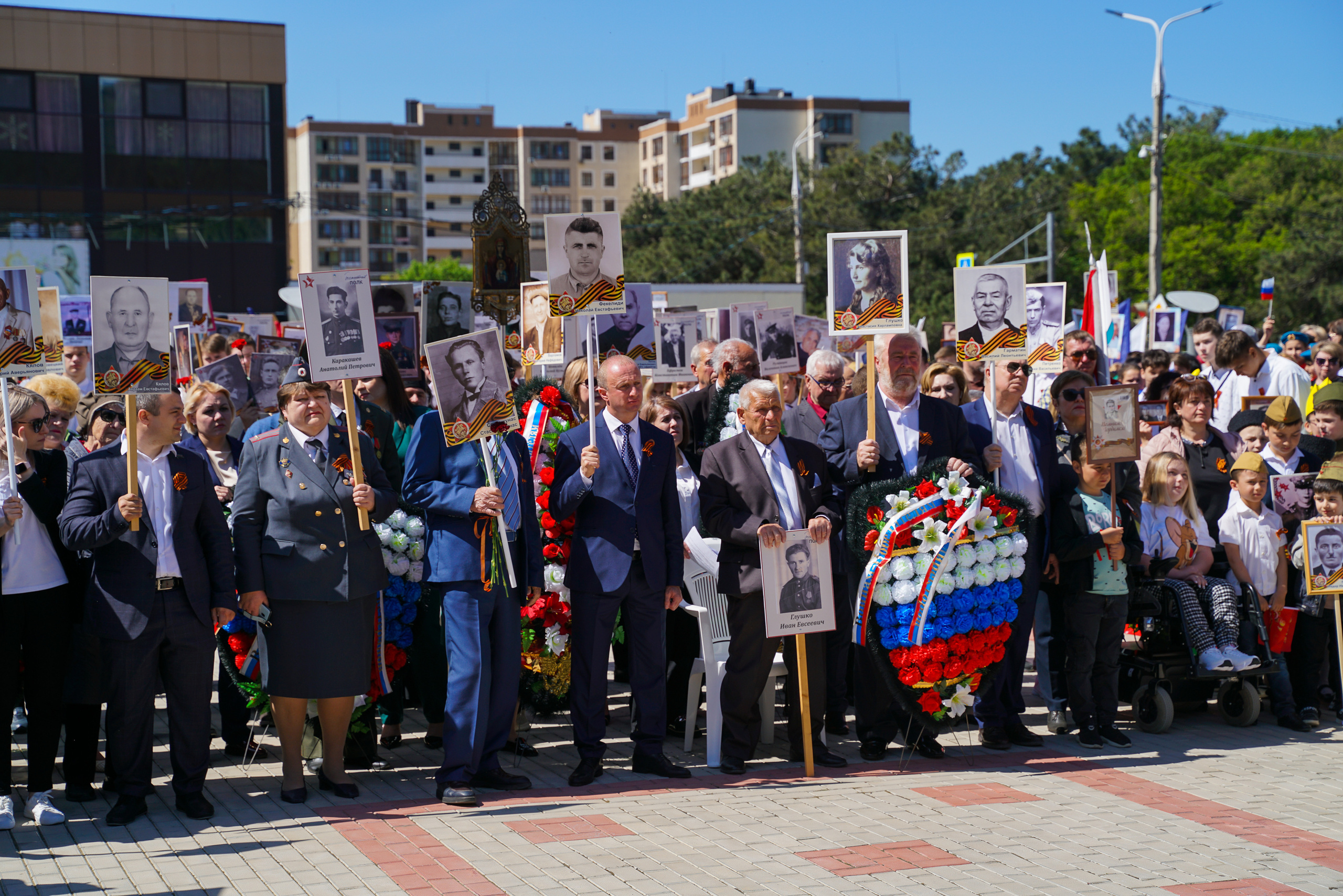 Праздничный парад 9 мая. Жизнь курорта Кабардинка в фотографиях
