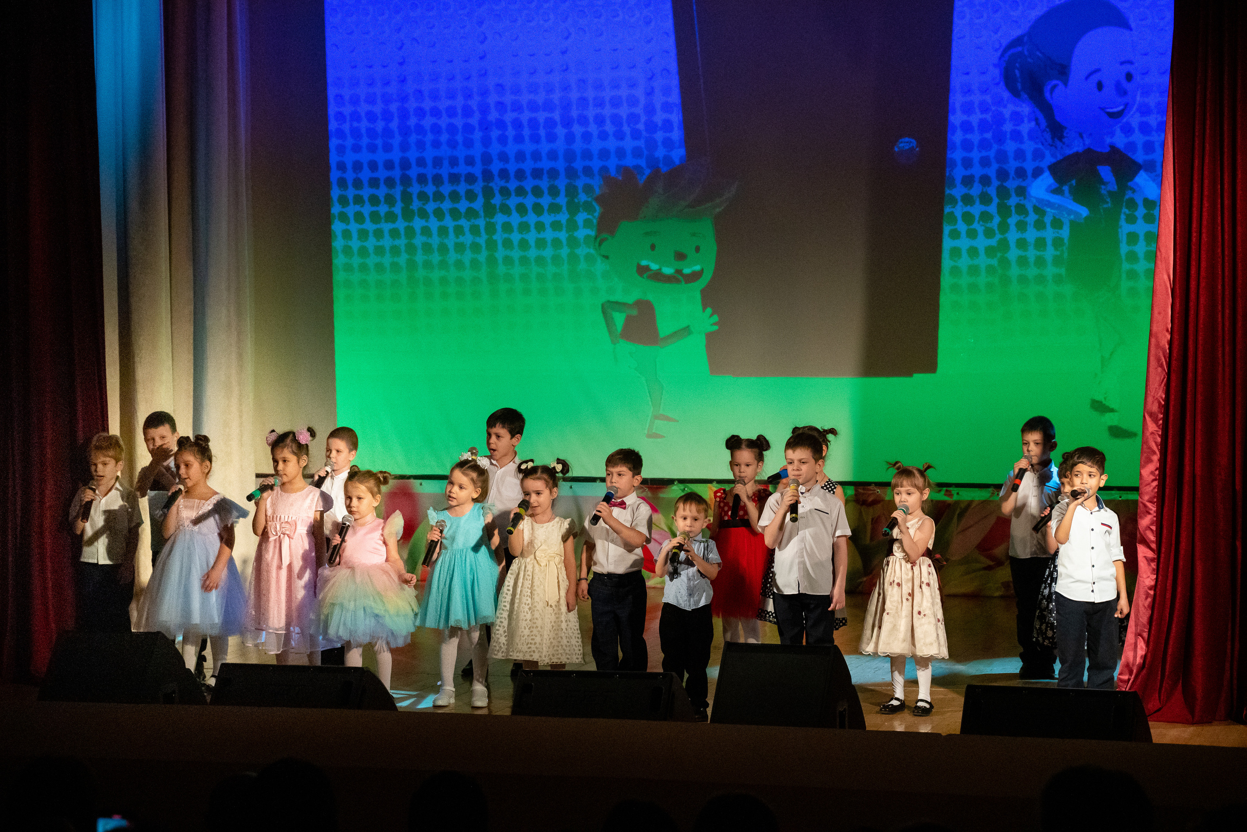 День матери. Кабардинка. Жизнь курорта Кабардинка в фотографиях