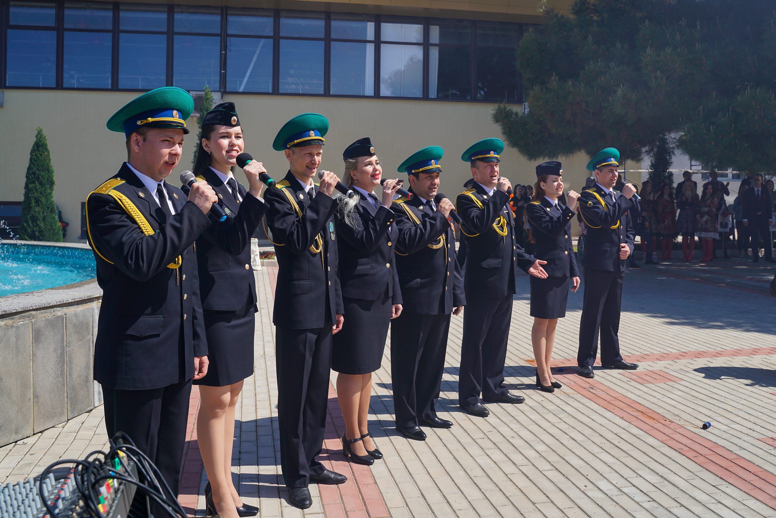 Праздничный парад 9 мая. Жизнь курорта Кабардинка в фотографиях
