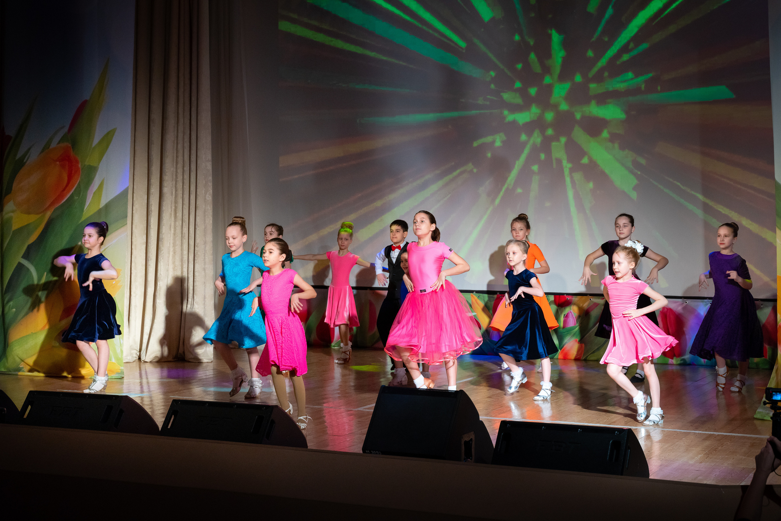 Концерт к 8 марта, ДК Кабардинка. Жизнь курорта Кабардинка в фотографиях