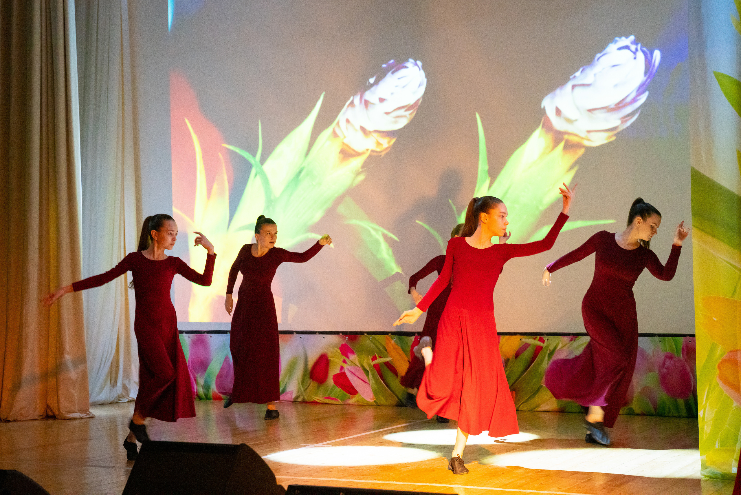 Концерт к 8 марта, ДК Кабардинка. Жизнь курорта Кабардинка в фотографиях