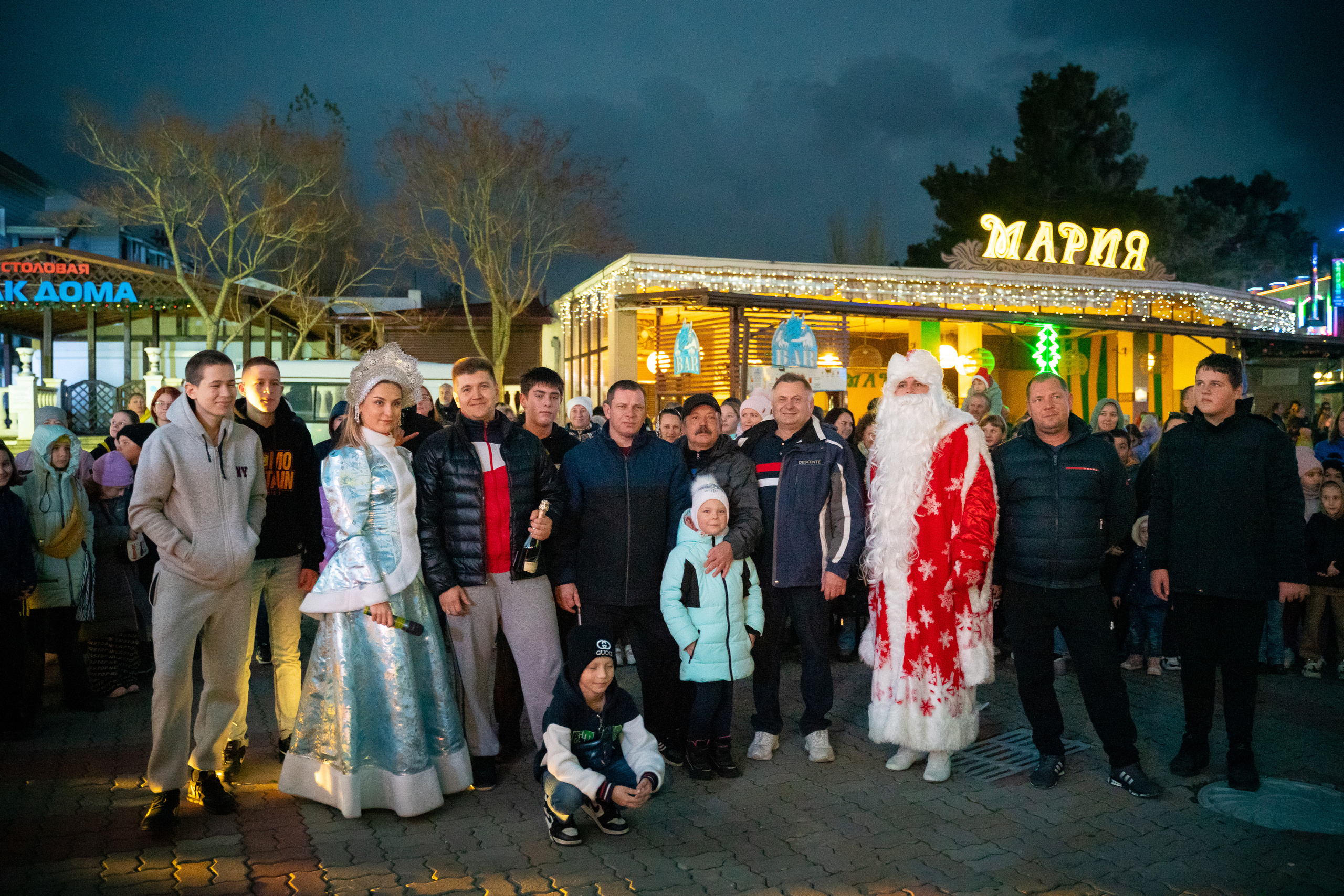 Ёлка на набережной. Жизнь курорта Кабардинка в фотографиях