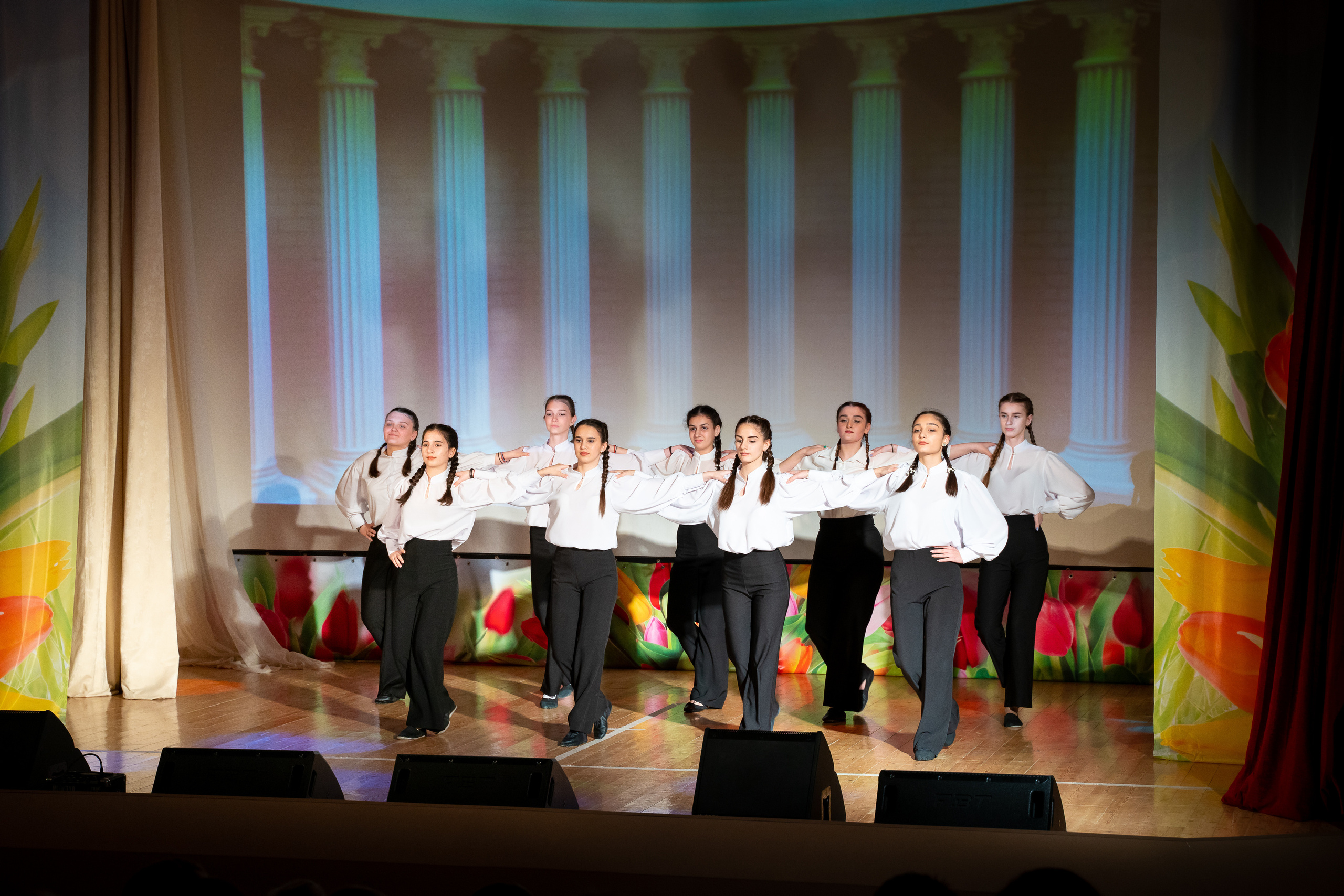 Концерт к 8 марта, ДК Кабардинка. Жизнь курорта Кабардинка в фотографиях