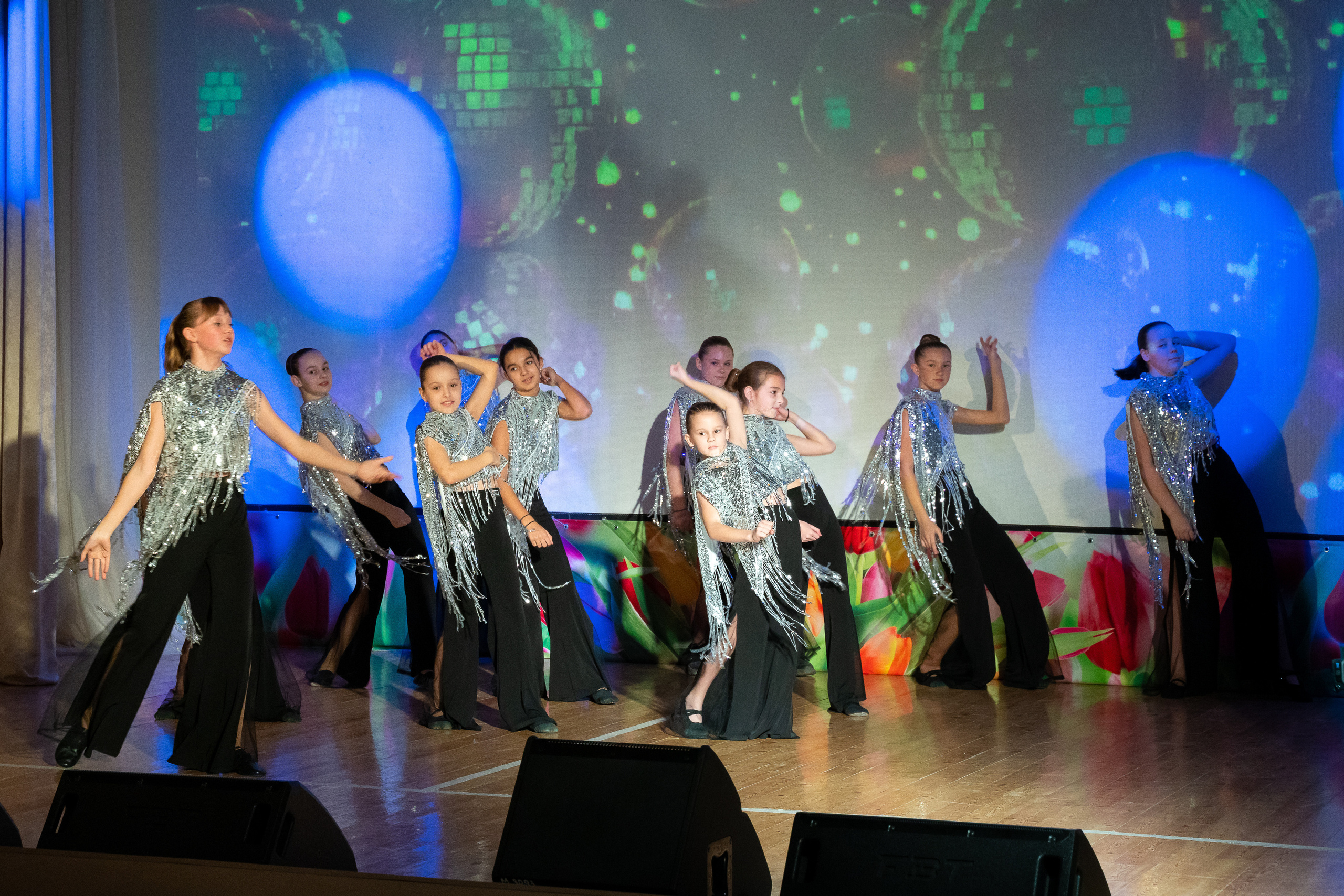 Концерт к 8 марта, ДК Кабардинка. Жизнь курорта Кабардинка в фотографиях