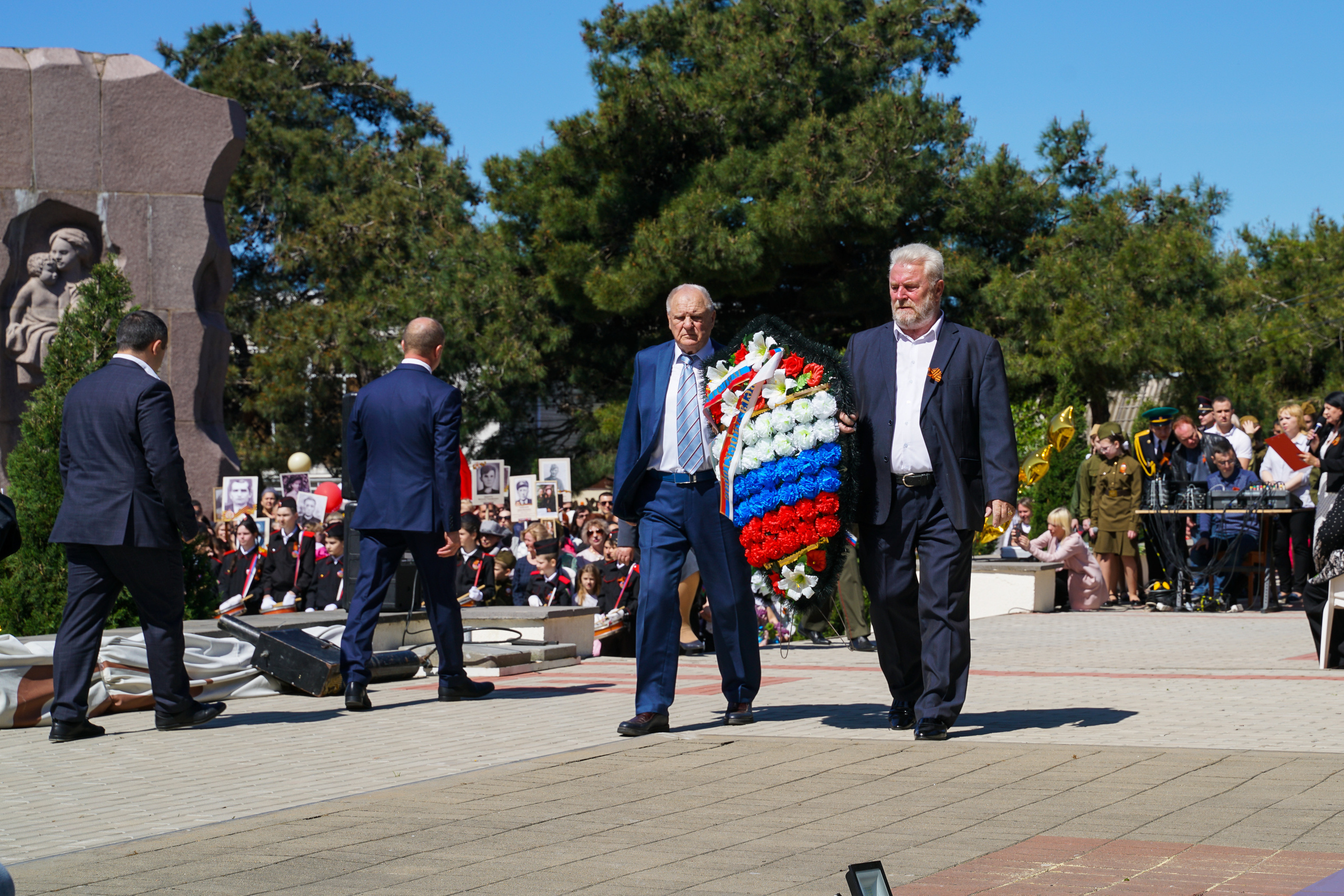 Праздничный парад 9 мая. Жизнь курорта Кабардинка в фотографиях