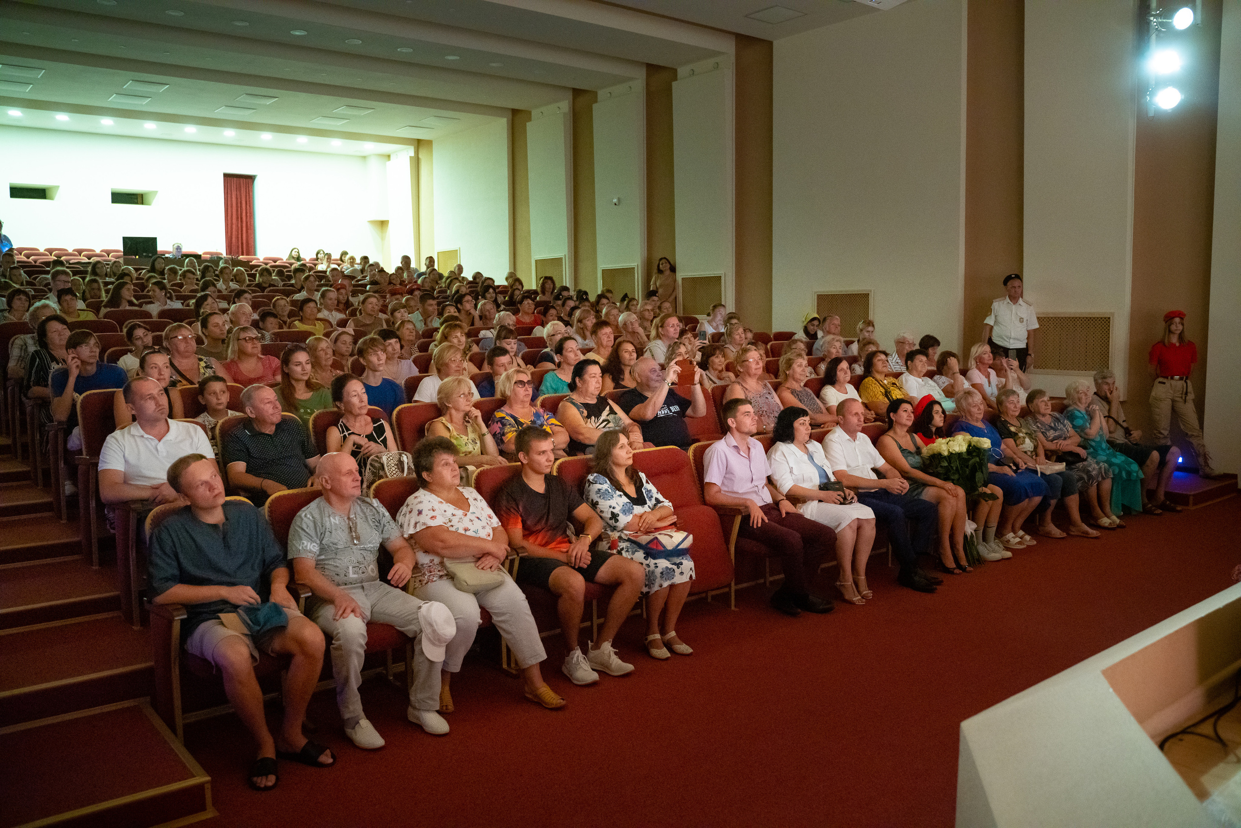 Вечер памяти. Лановой. Жизнь курорта Кабардинка в фотографиях