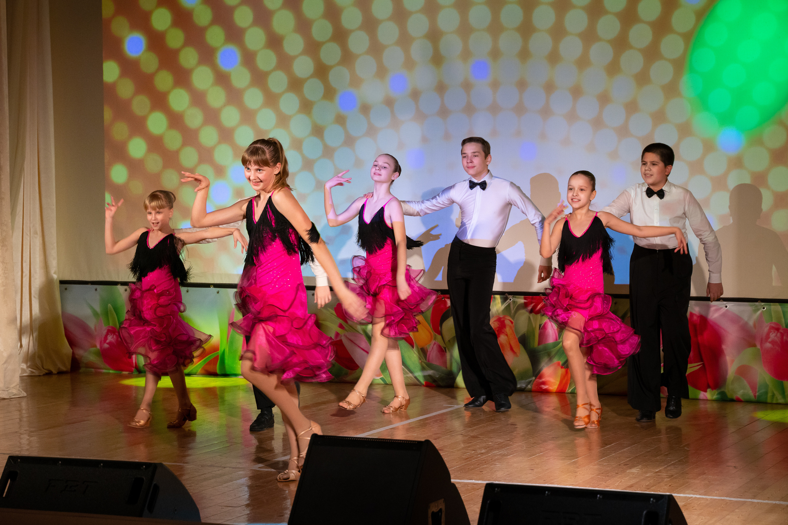 Концерт к 8 марта, ДК Кабардинка. Жизнь курорта Кабардинка в фотографиях