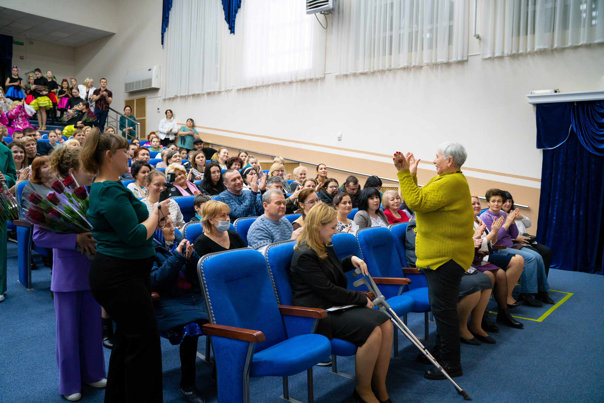 Концерт к 8 марта. Марьина роща. Жизнь курорта Кабардинка в фотографиях