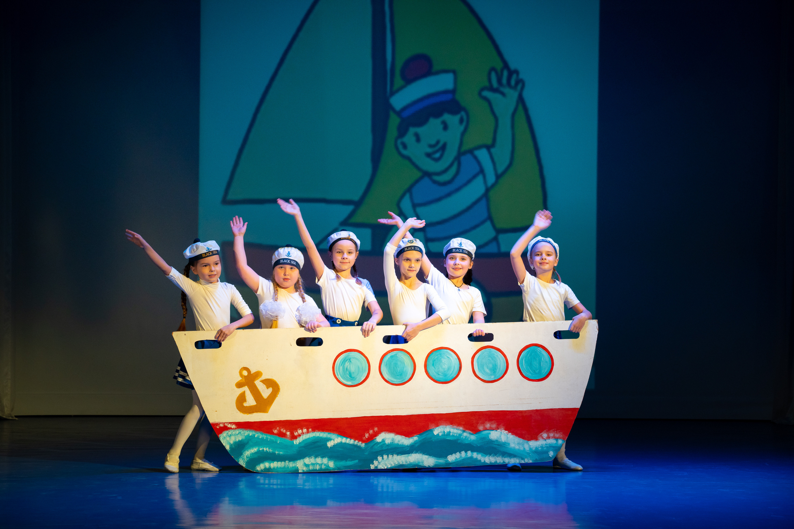 Концерт 23 февраля с. Марьина Роща. Жизнь курорта Кабардинка в фотографиях