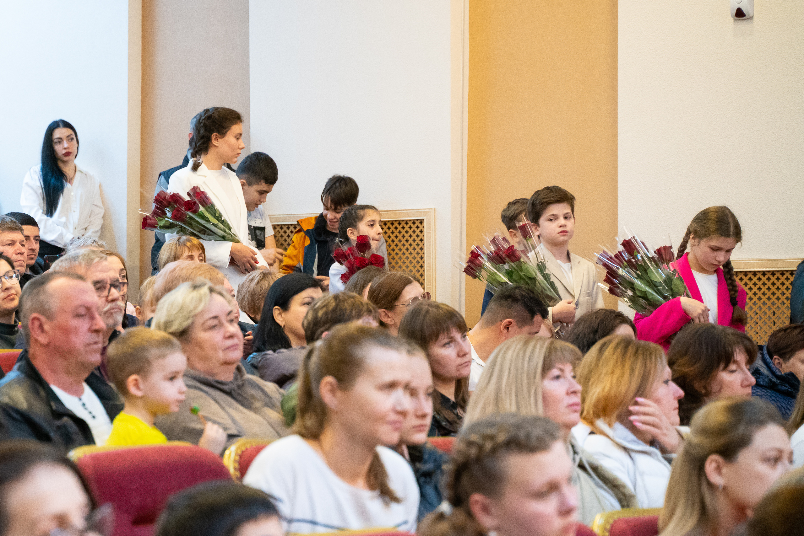 Концерт к 8 марта, ДК Кабардинка. Жизнь курорта Кабардинка в фотографиях