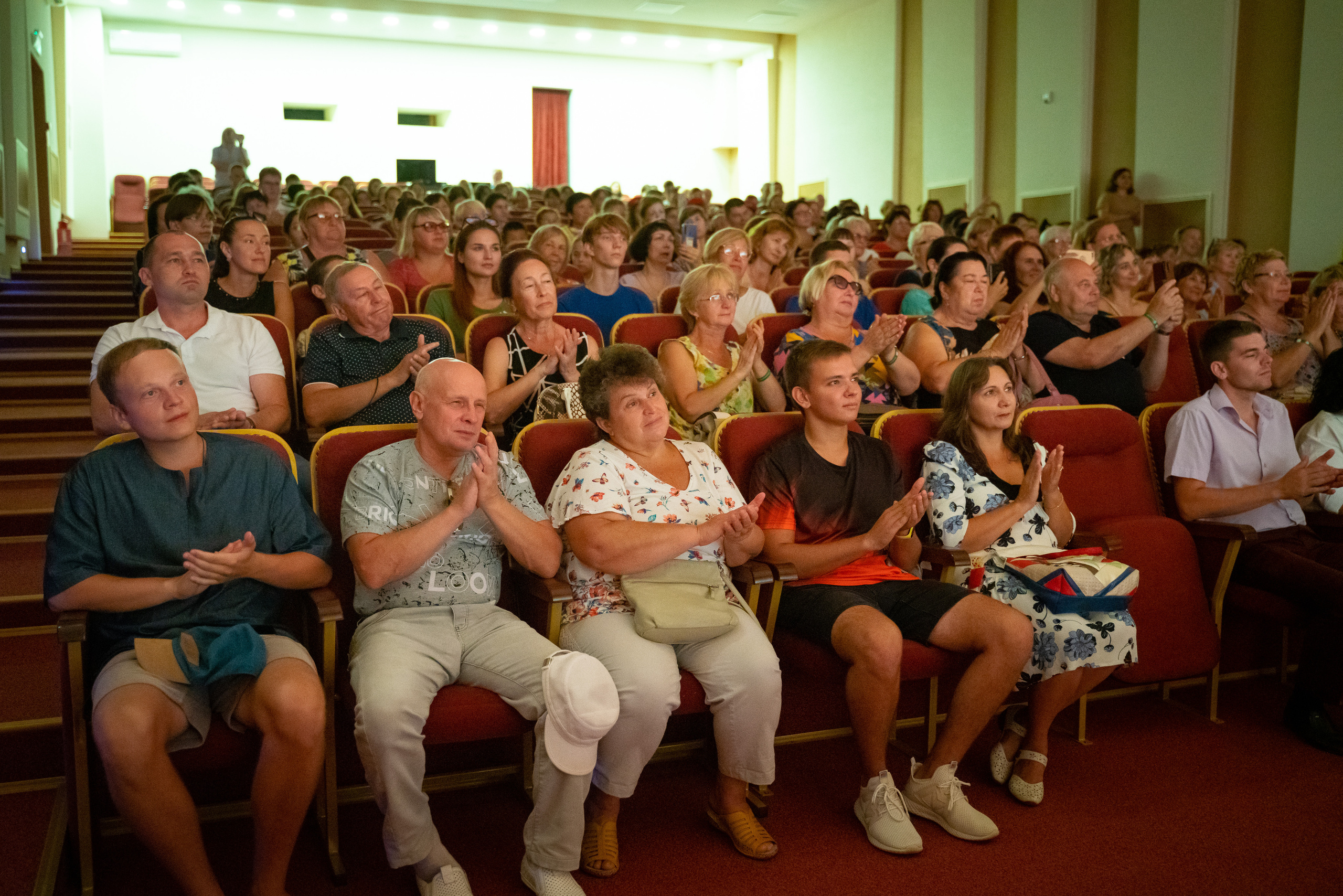 Вечер памяти. Лановой. Жизнь курорта Кабардинка в фотографиях