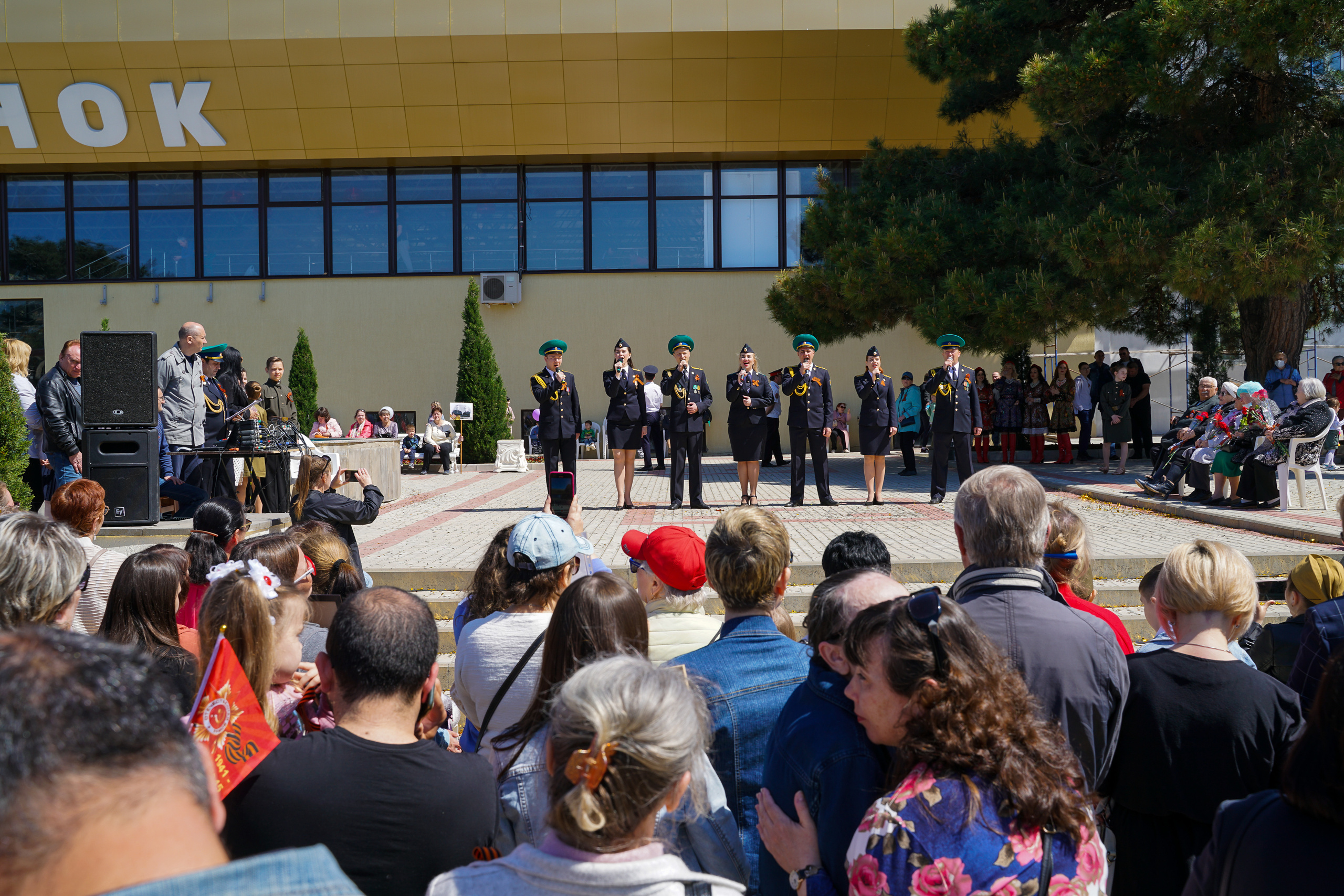 Праздничный парад 9 мая. Жизнь курорта Кабардинка в фотографиях