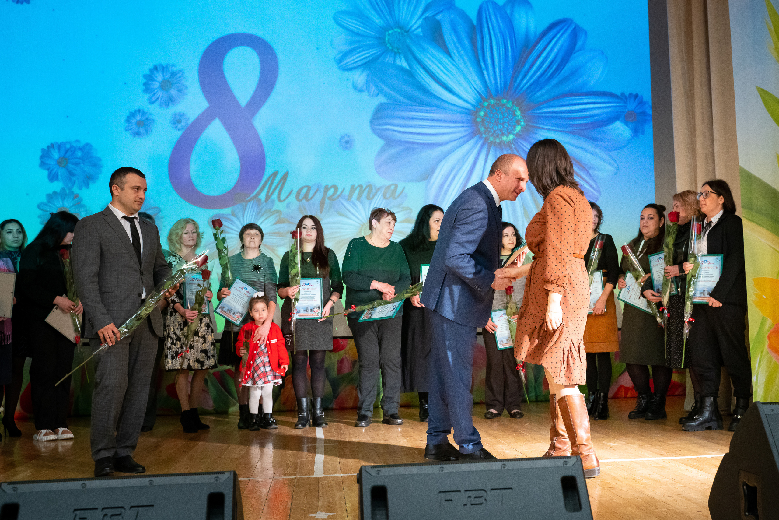 Концерт к 8 марта, ДК Кабардинка. Жизнь курорта Кабардинка в фотографиях