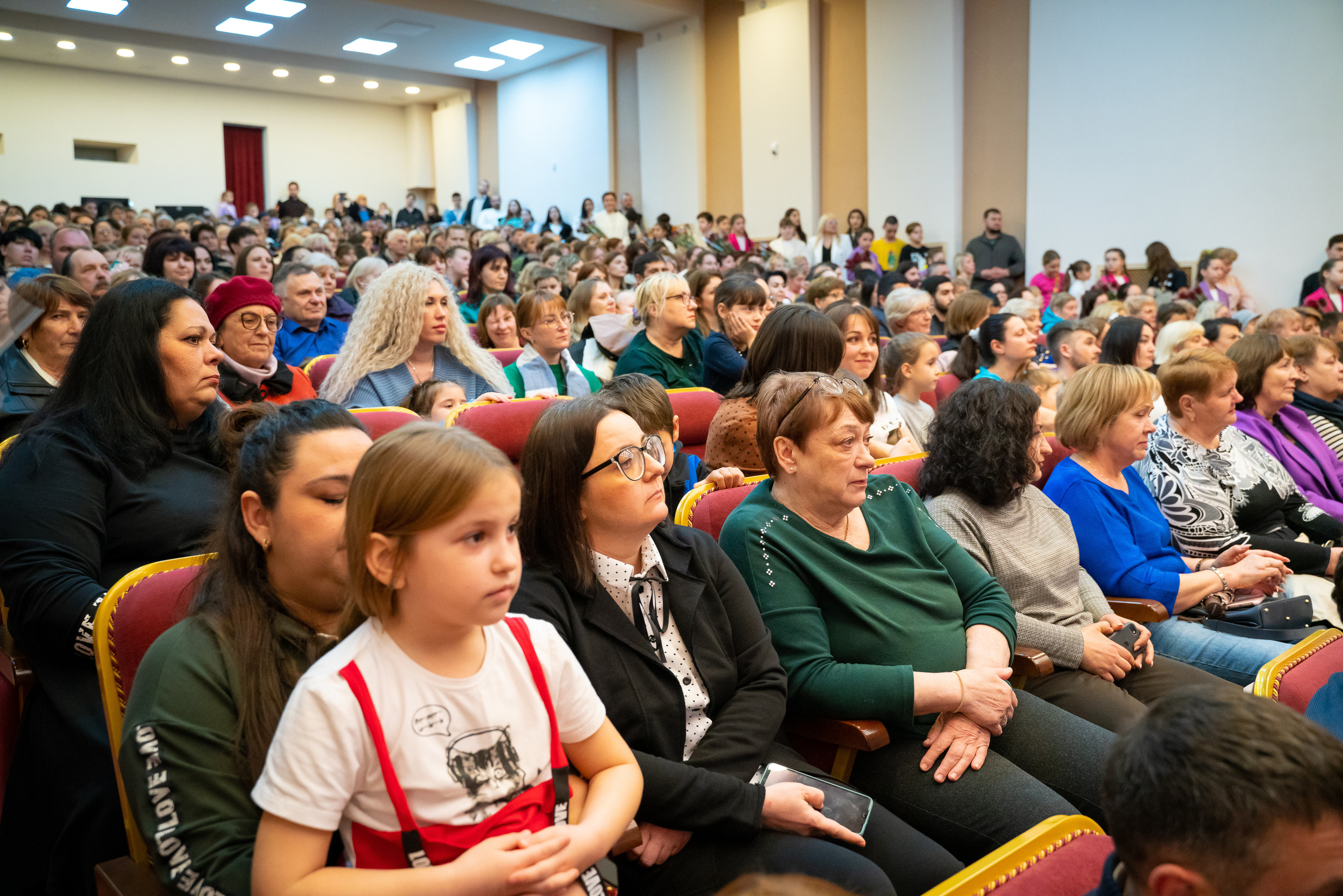 Концерт к 8 марта, ДК Кабардинка. Жизнь курорта Кабардинка в фотографиях