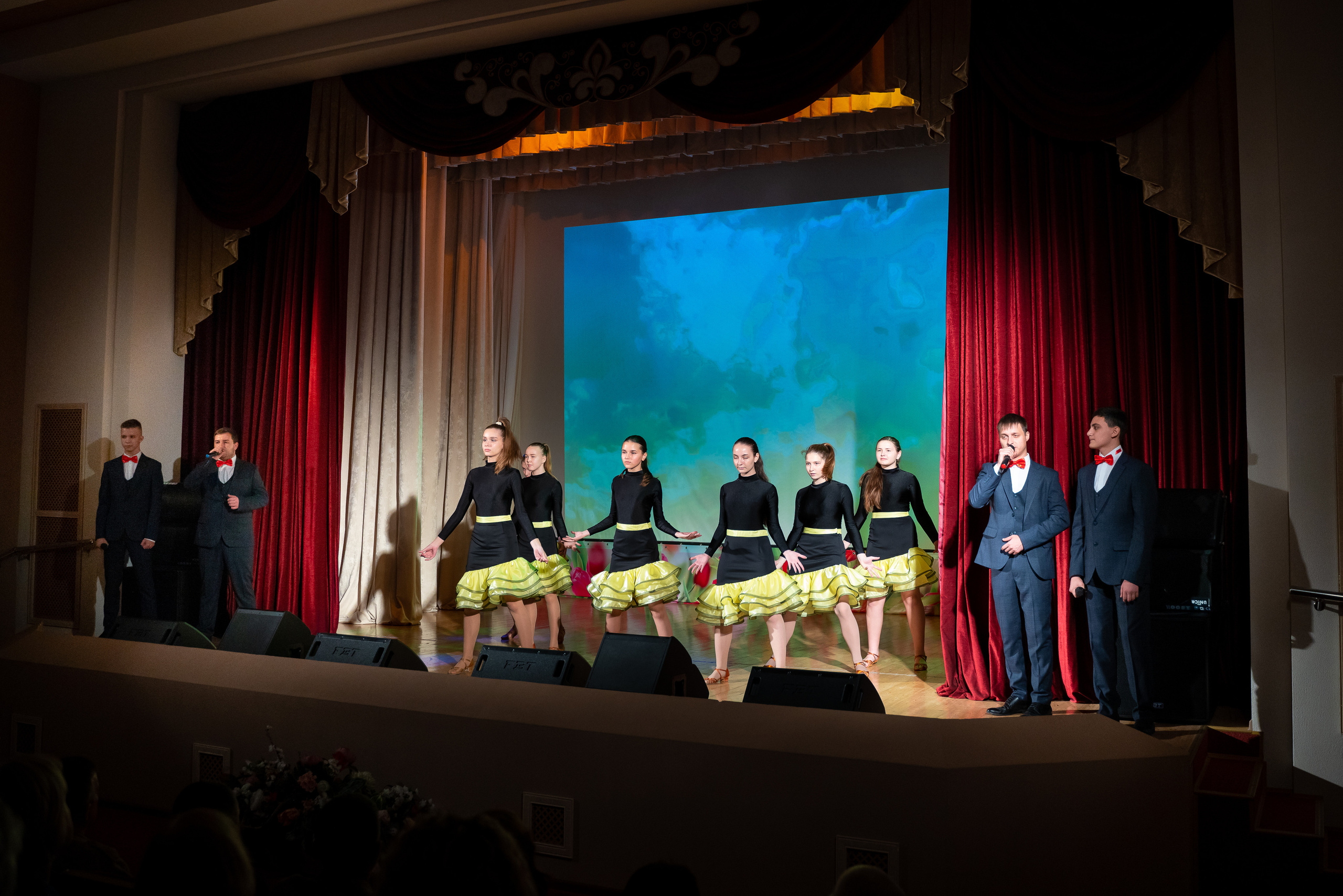 День матери. Кабардинка. Жизнь курорта Кабардинка в фотографиях