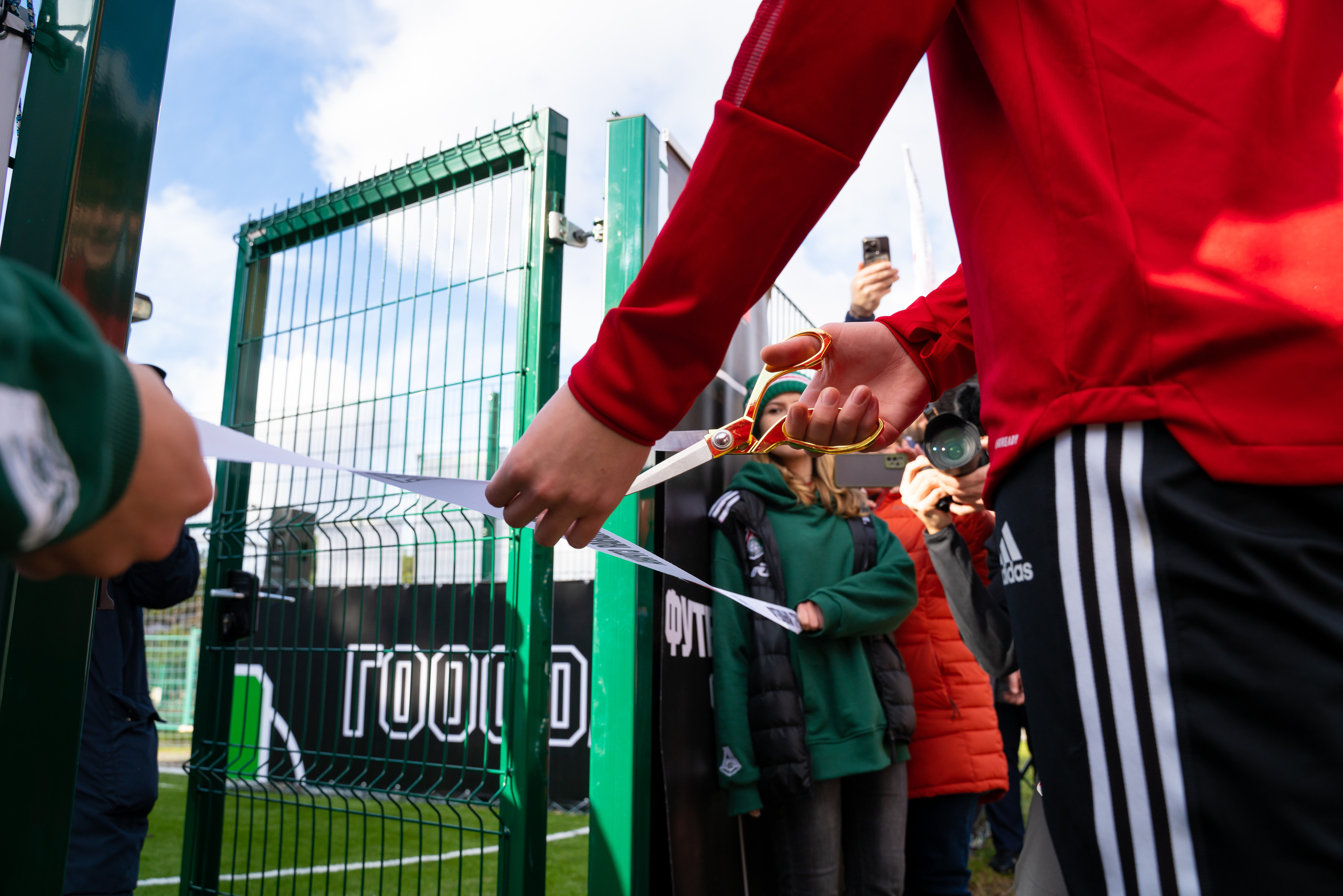 Открытие футбольного поля. Жизнь курорта Кабардинка в фотографиях