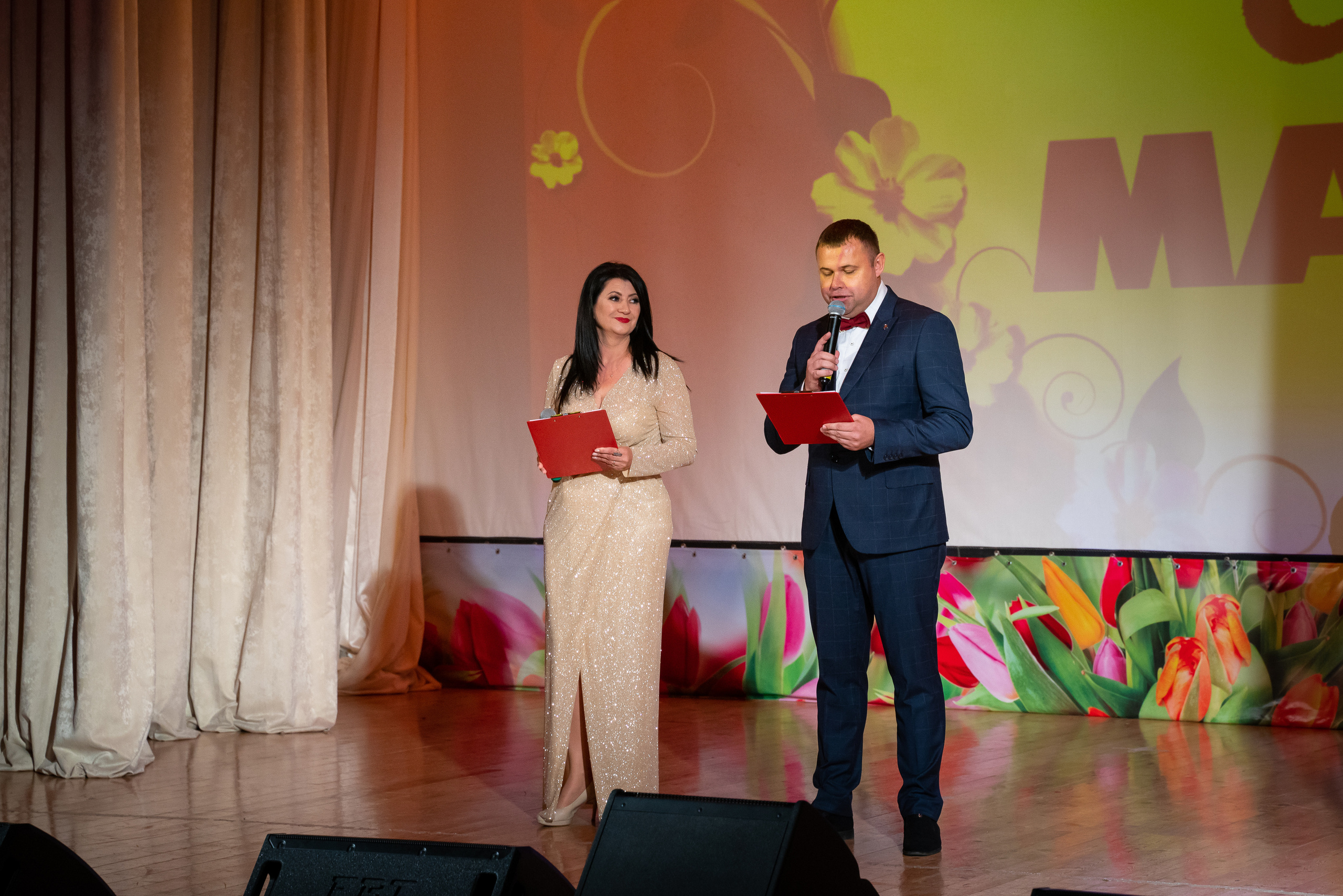 День матери. Кабардинка. Жизнь курорта Кабардинка в фотографиях