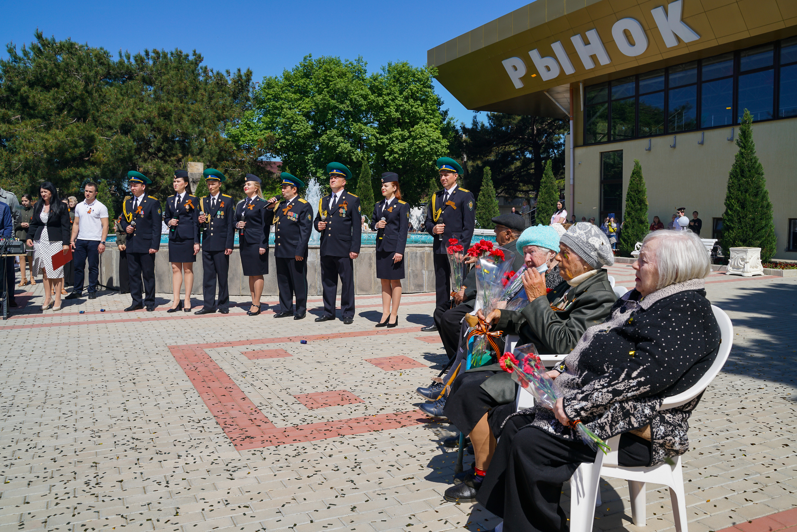 Праздничный парад 9 мая. Жизнь курорта Кабардинка в фотографиях