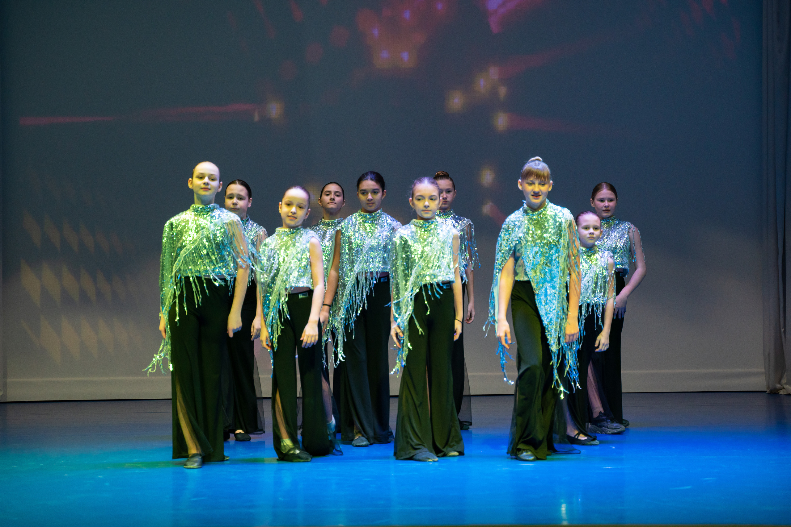 Концерт к 8 марта. Марьина роща. Жизнь курорта Кабардинка в фотографиях