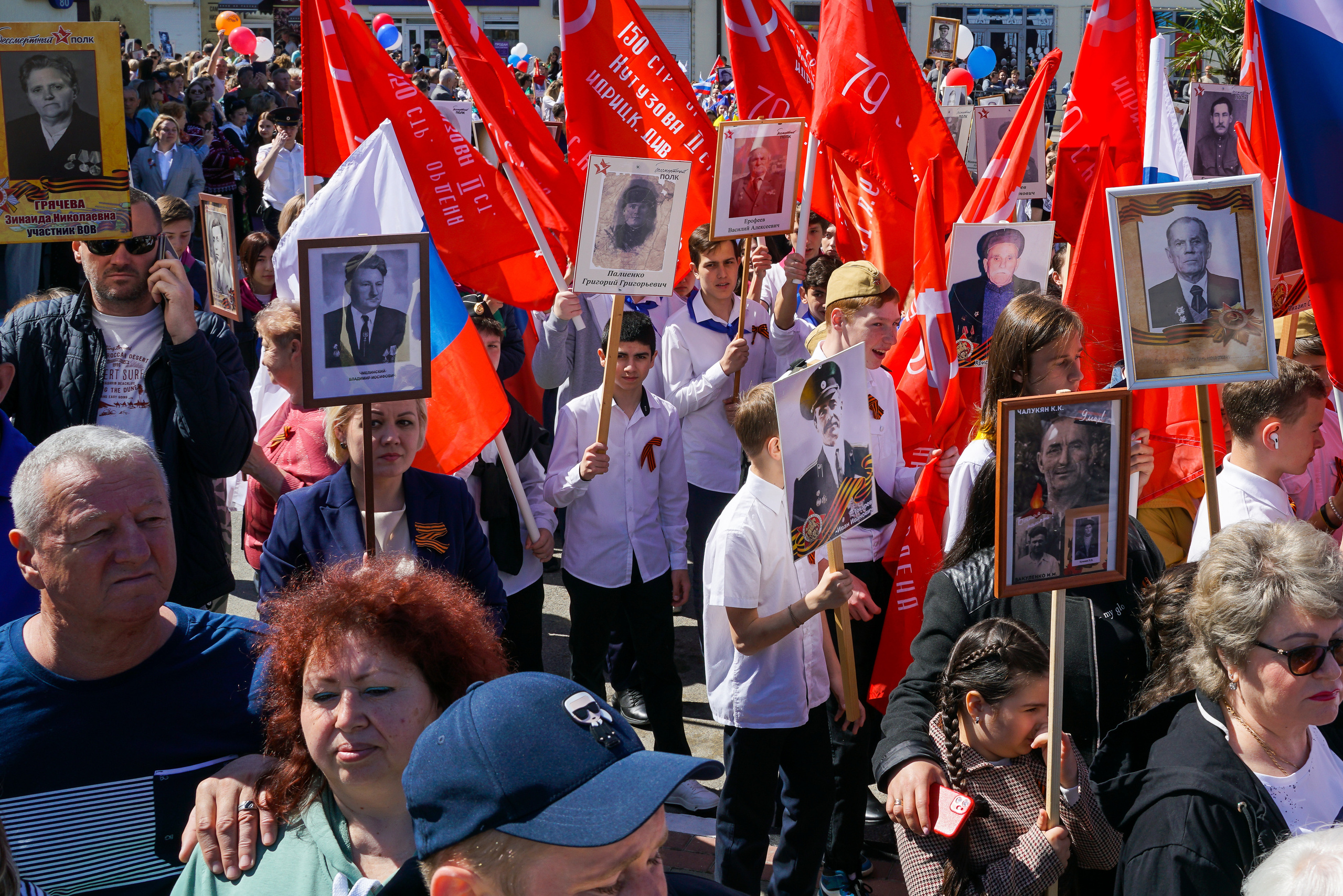 Праздничный парад 9 мая. Жизнь курорта Кабардинка в фотографиях