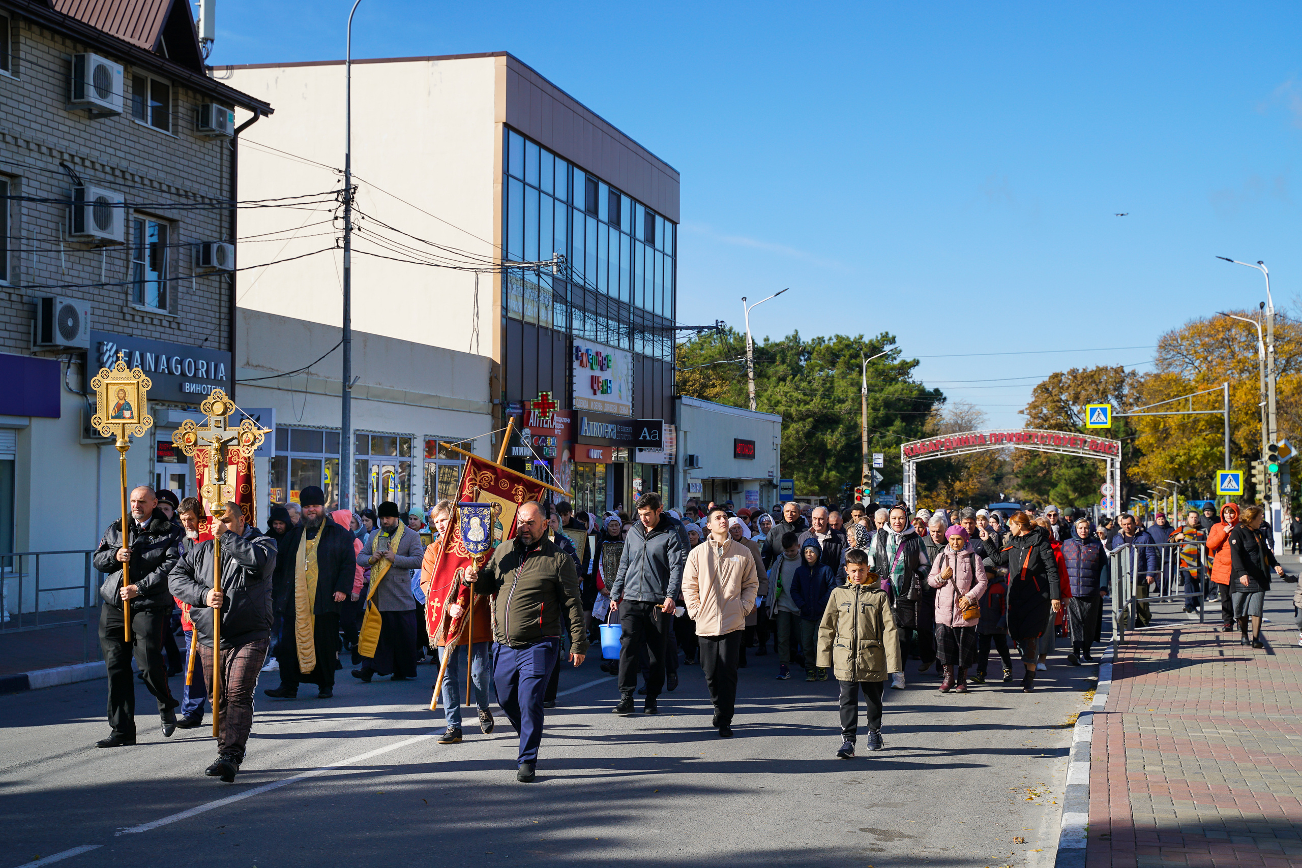 Крестный ход. Жизнь курорта Кабардинка в фотографиях