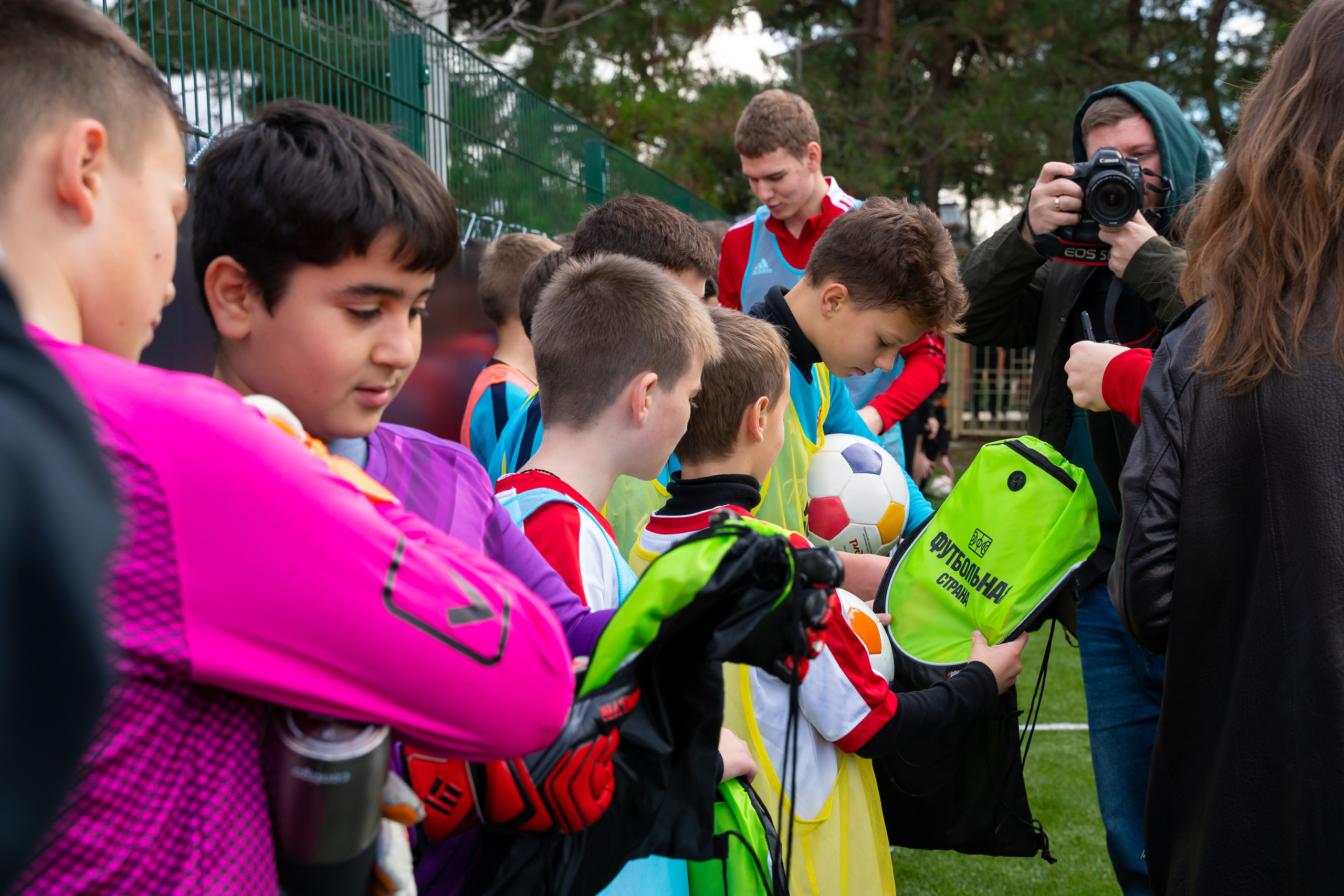 Открытие футбольного поля. Жизнь курорта Кабардинка в фотографиях
