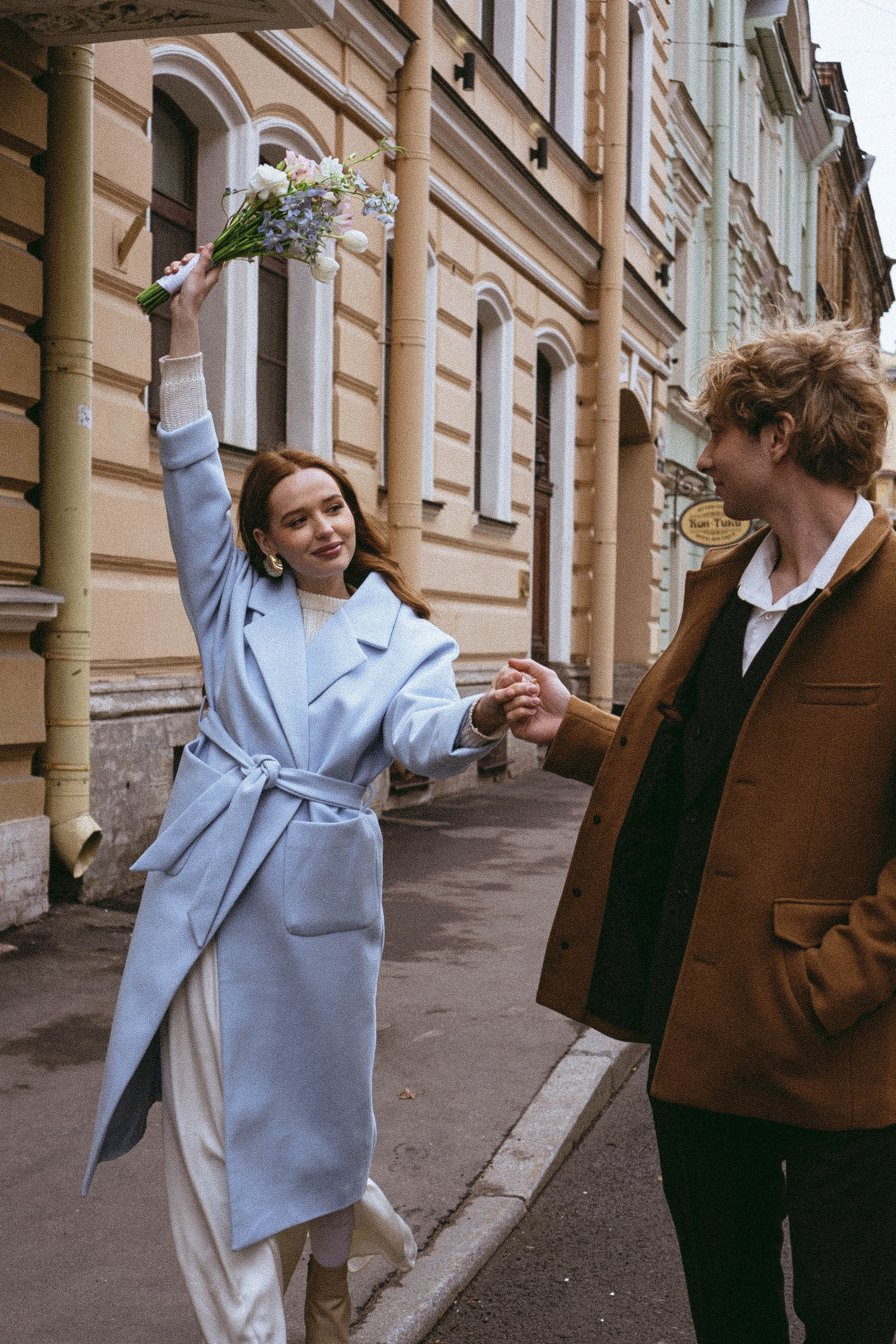 СВАДЕБНАЯ ПРОГУЛКА ПО ПЕТРОГРАДКЕ ВЕСНОЙ (ФОТОСЕССИИЯ ПАРЫ СВАДЕБНАЯ). Профессиональный фотограф, Санкт-Петербург — Виктория Богомолова