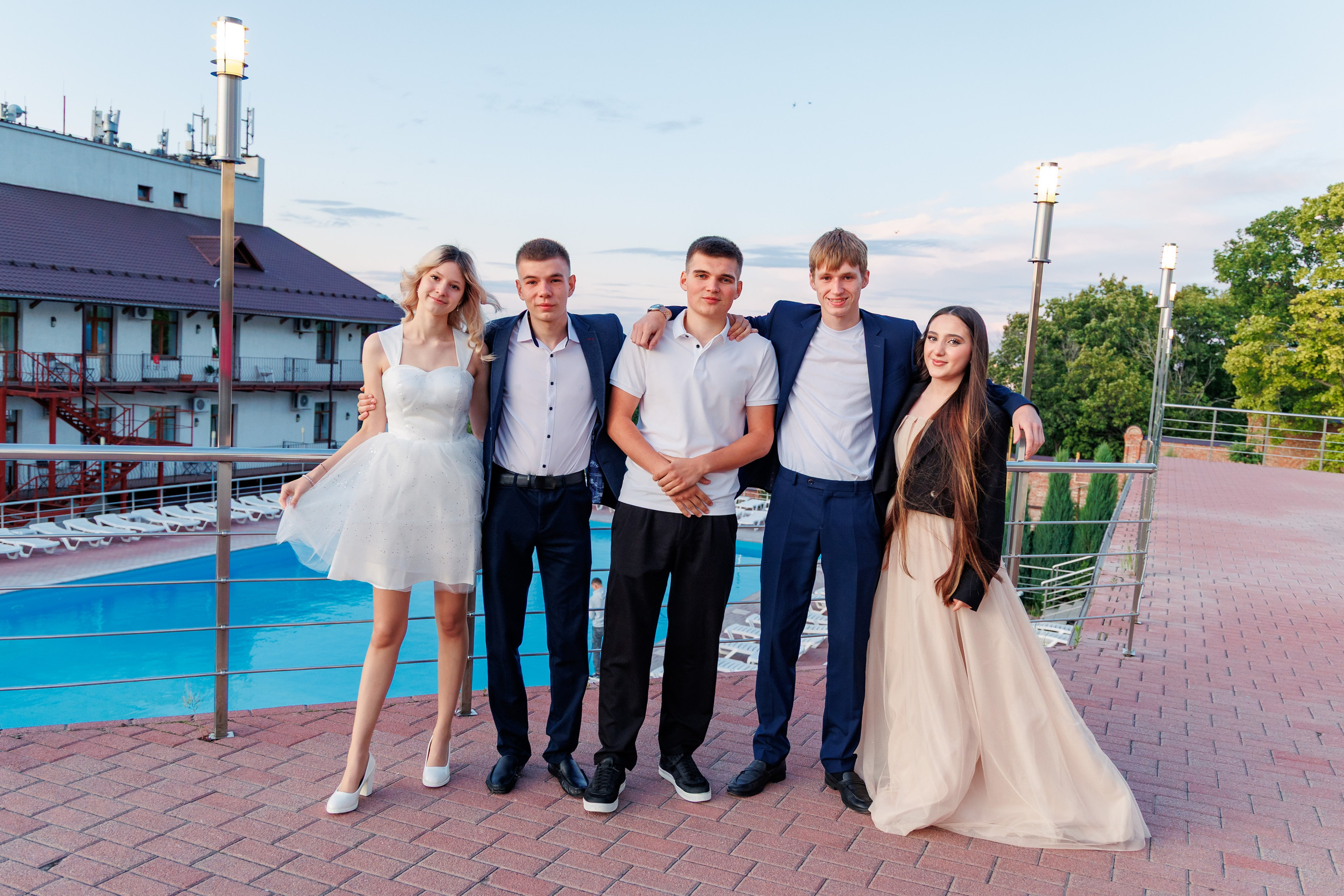 Выпускной в школе. Школьный фотограф Саратов Золотарь Ольга