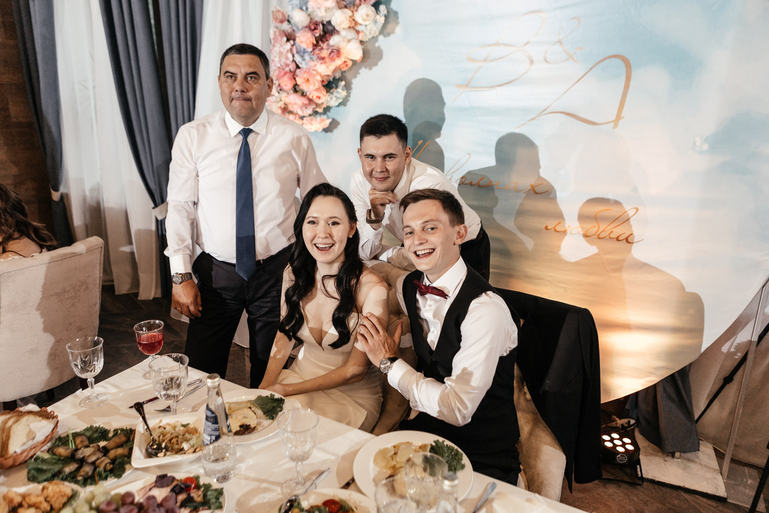 Свадебный фотограф Уфа — Руслан ГабдлисламовЖивые эмоции, красивые кадры, воспоминания на всю жизнь.Работаю по всей Республике Башкортоста. Свадебный фотограф Уфа Руслан Габдлисламов