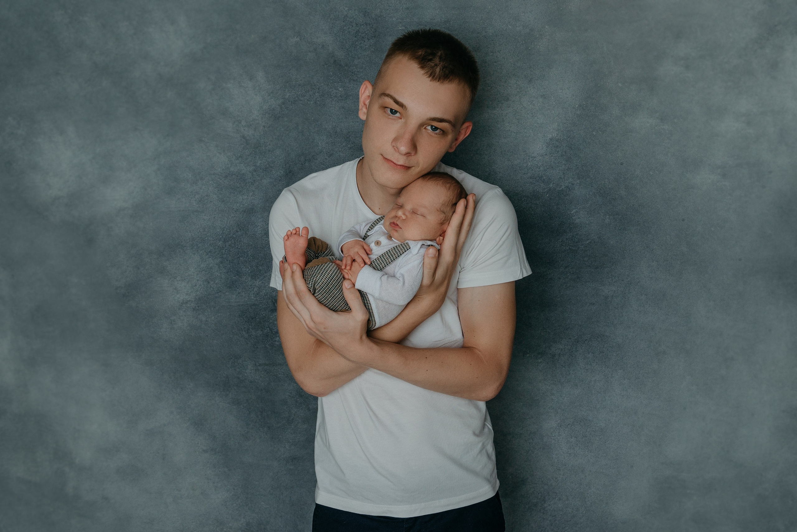 Артем. Фотограф новорожденных Белгород